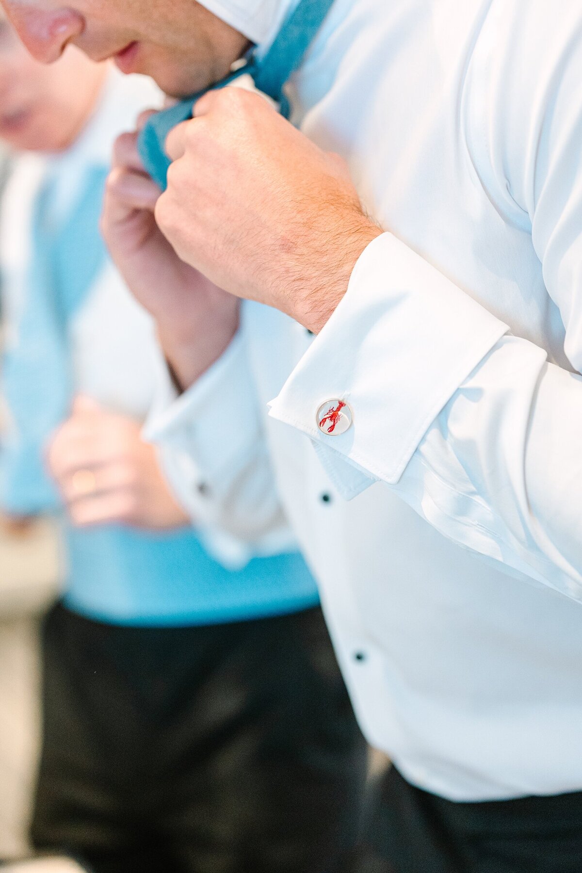 Modern_Black_Tie_Rainy_Summer_Wedding_Spruce_Point_Inn_Maine_Photography_0018