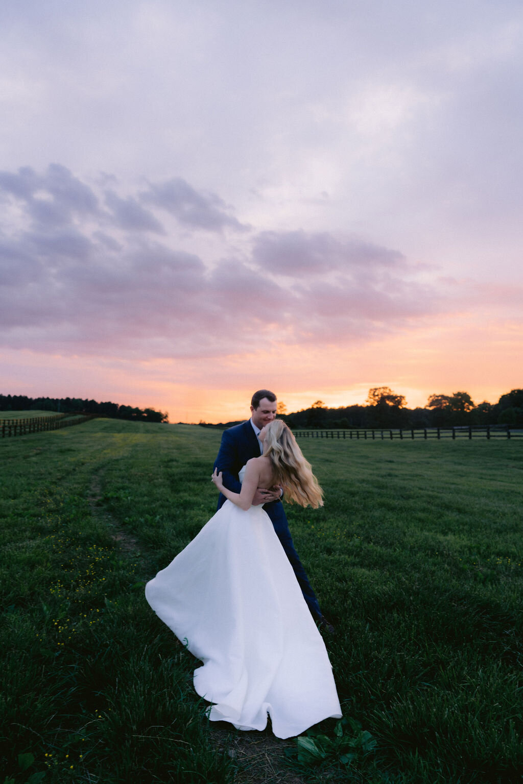 NikkiSanterre_EastCoastPrivateEstateWeddingPhotographer_Caroline&Ben-170