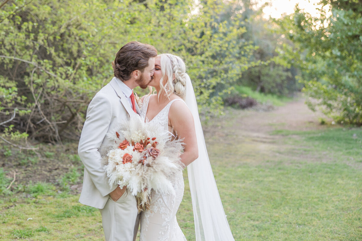 HOBBS-GROVE-WEDDING-KIMBERLEE-DEREK-2023-117 (1)