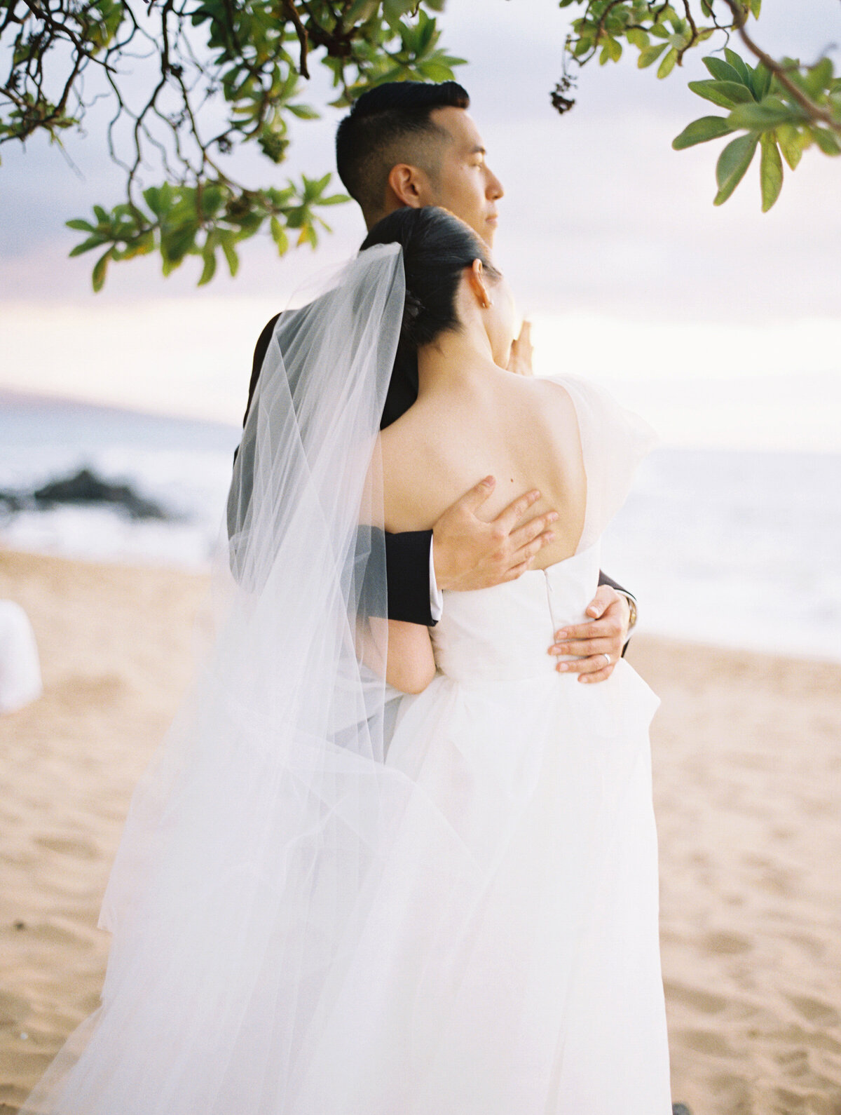 Romantic-Tropical-Ethereal-Luxury-Wedding-Andaz-Maui-Bre-Jane-Photography195