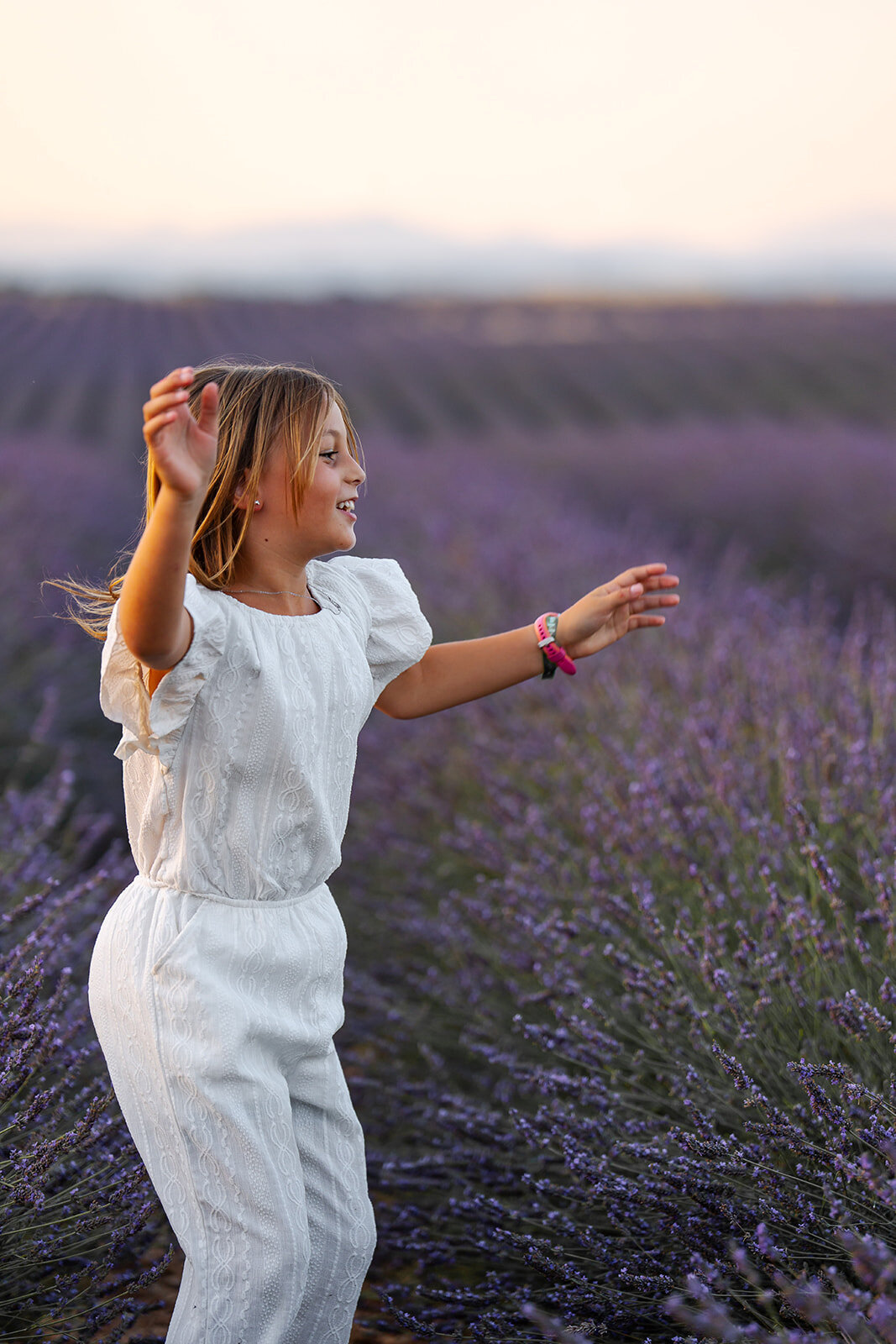 photo-famille-provence-coucher-de-soleil-et-lavandes47