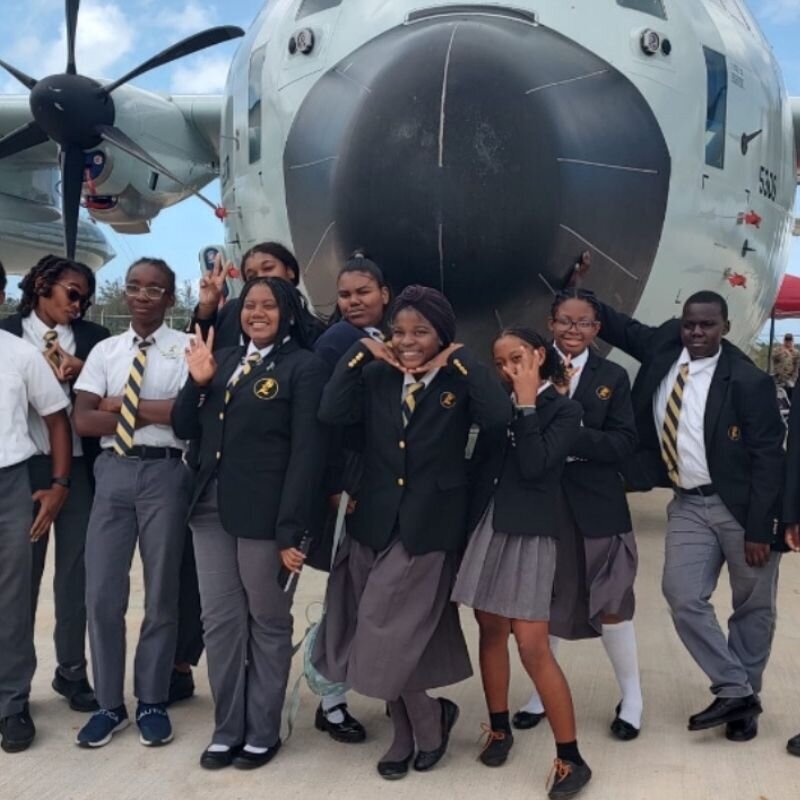 Gallery-students-bahamas-global-academy (32)