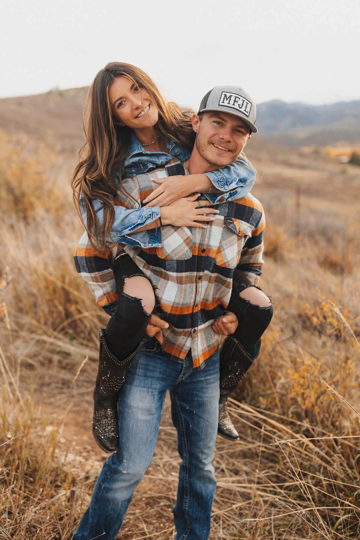 colorado-engagement-couples-session-photographer-bingham-hill-fort-collins-fall-15