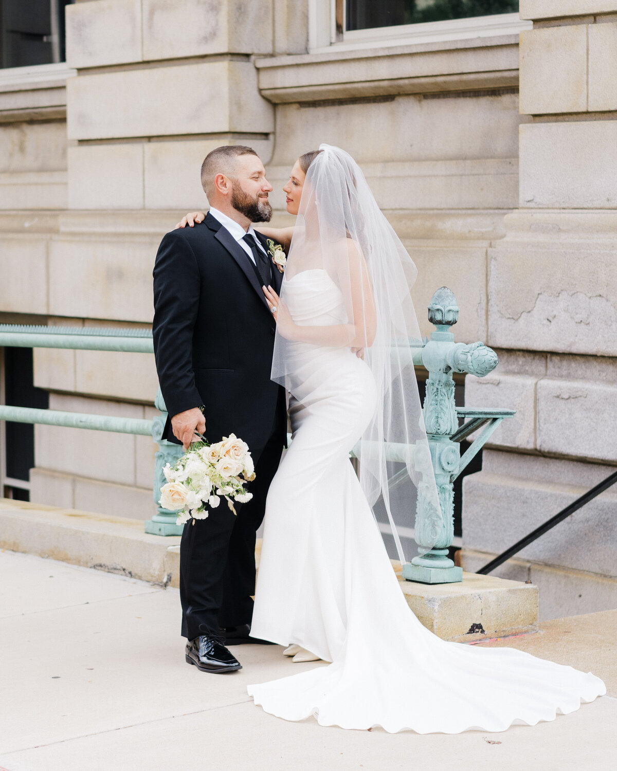 scenic-pittsburgh-elopement-moments