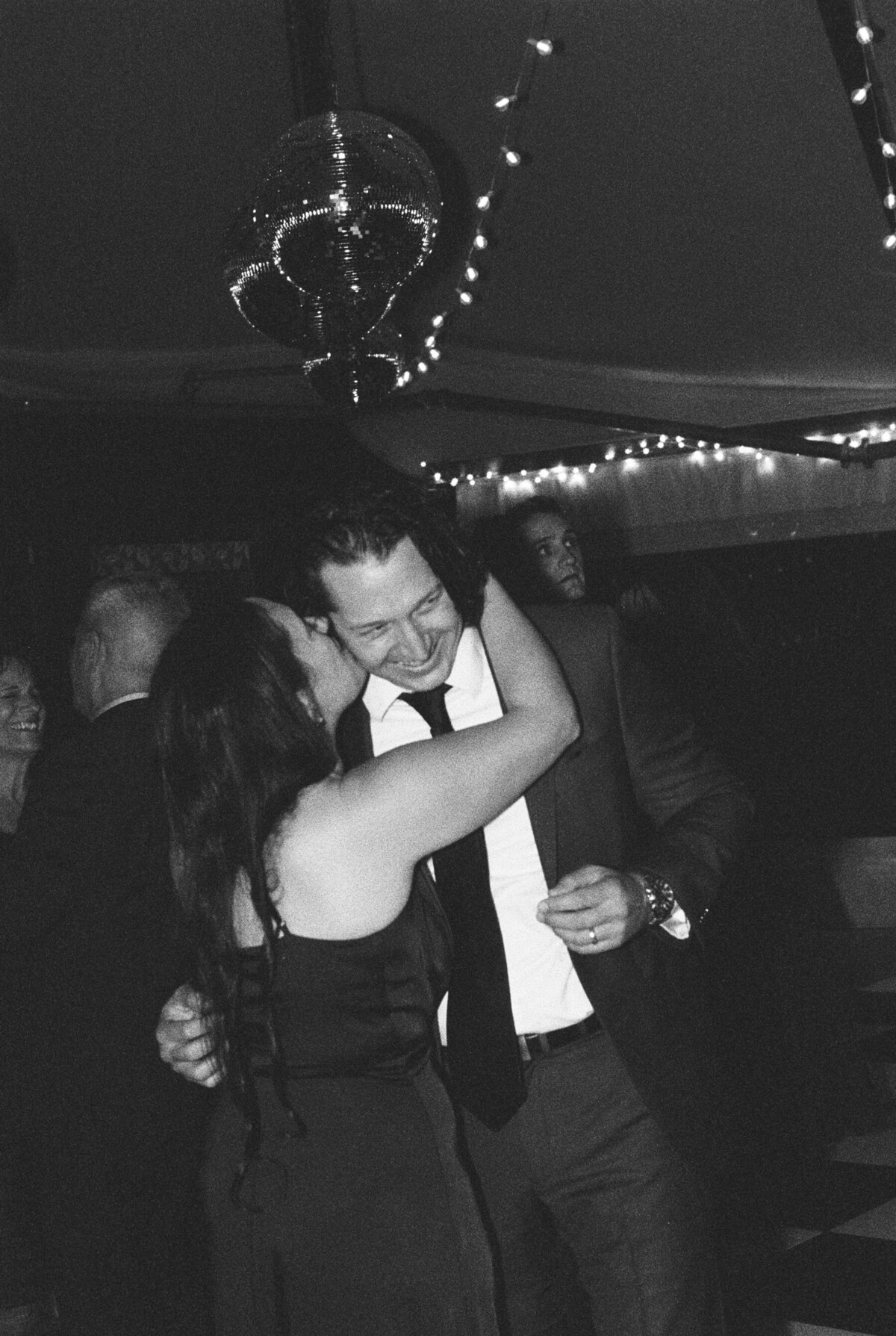 Emily March Photography Wilmington, North Carolina and Destination Wedding Engagement Photographer Heirloom Photography for Memorable Gatherings Light Airy Sentimental Imagery Images Weddings_Castle Hill Inn Wedding - 086