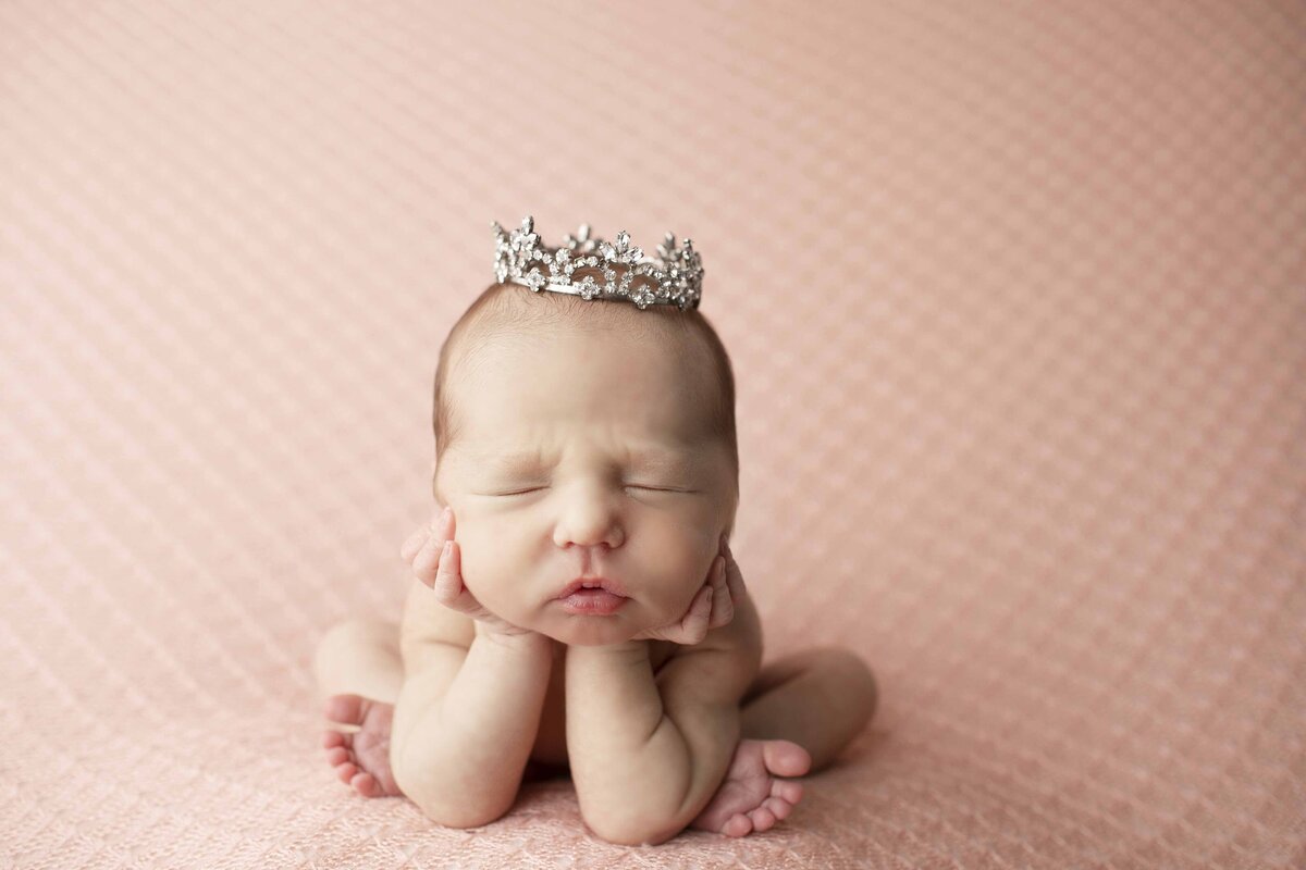 Amanda Fort Worth Newborn-1V5A9588