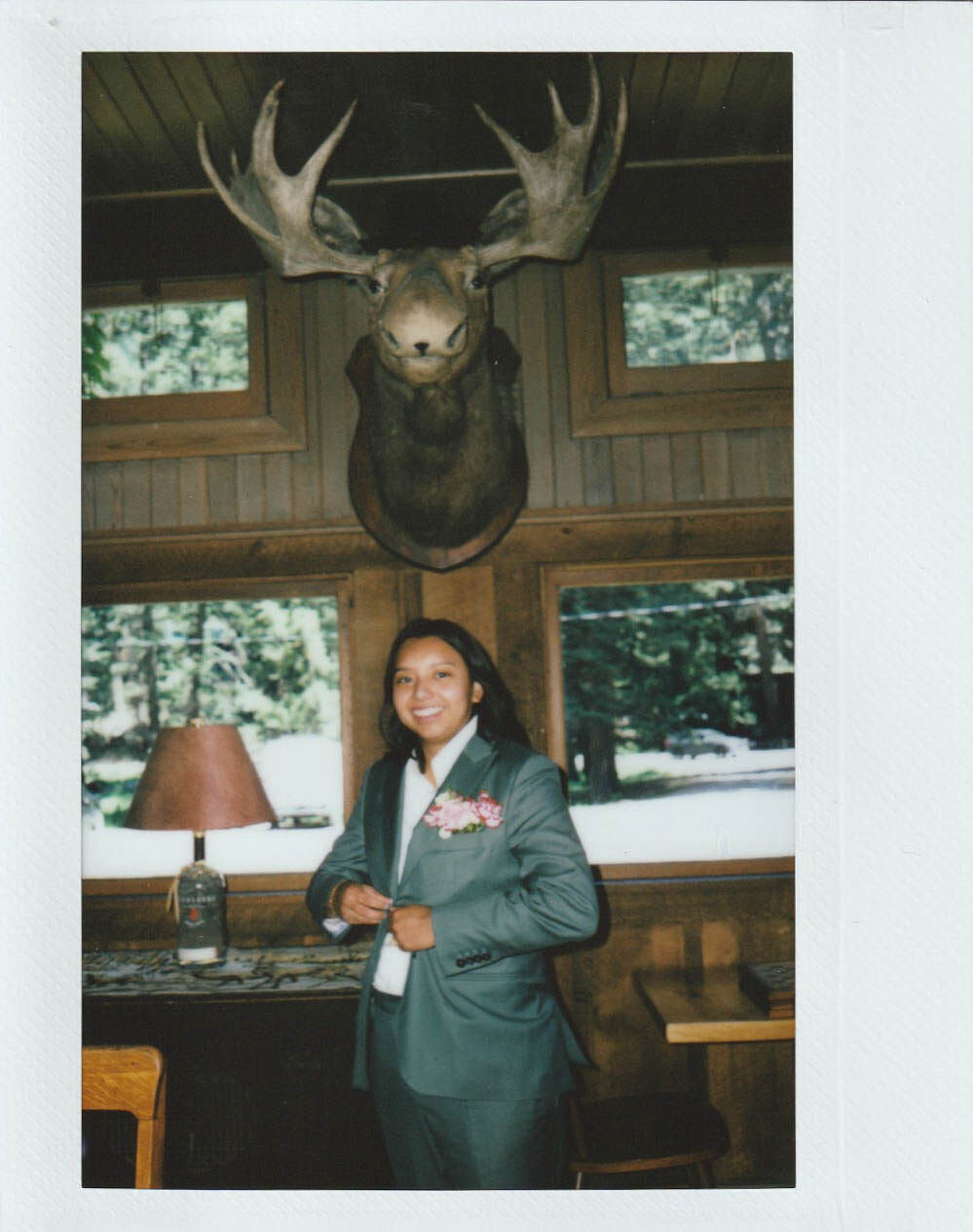 GettingReady_Brenda&JanieElopementPhotos_OregonWeddingPhotographer_KuroCreativeHouse-87