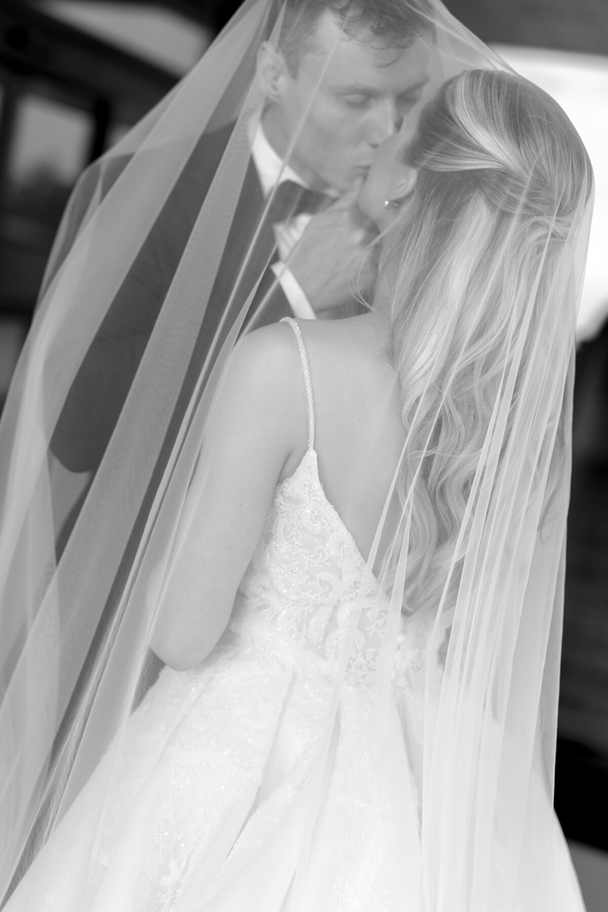Olivia & Luke Wedding Samples0148