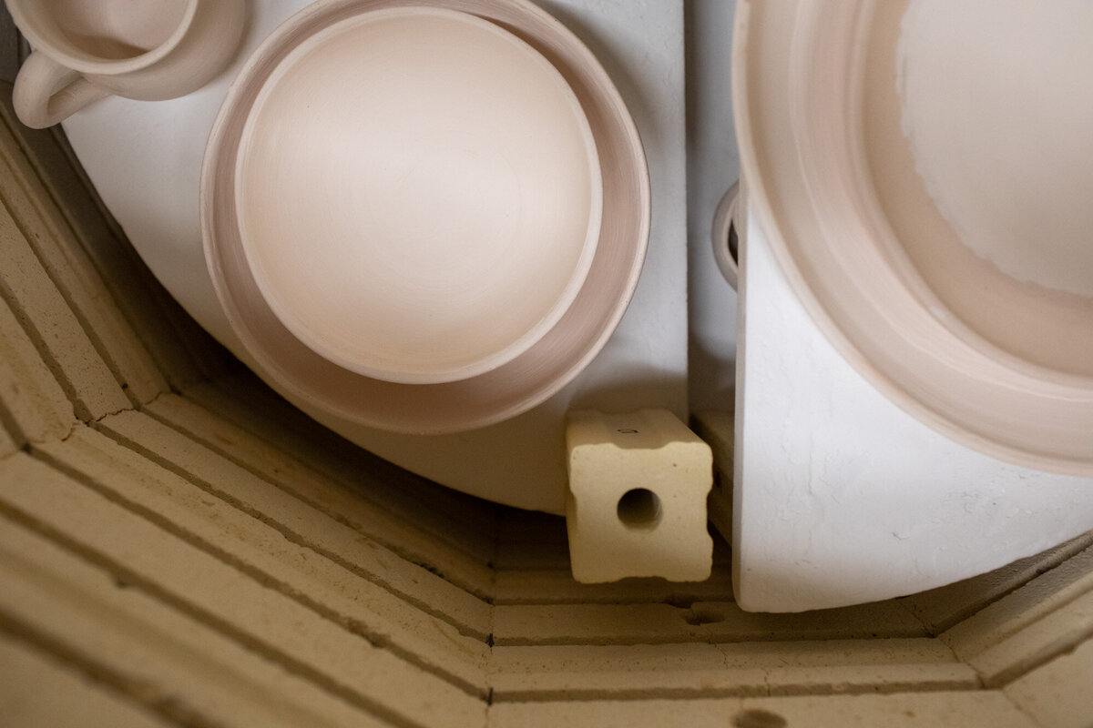 ct-brand-photographer-pottery-plates-kiln