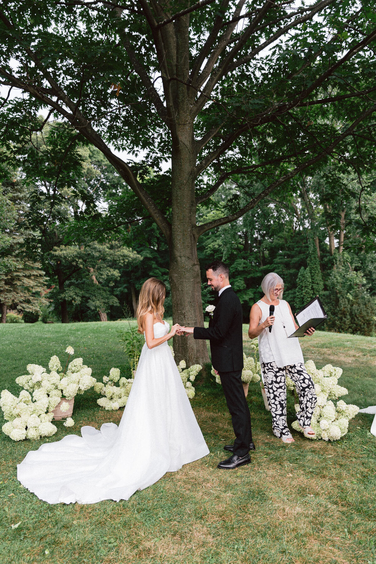 EPS-Raphaelle-Wedding-00037