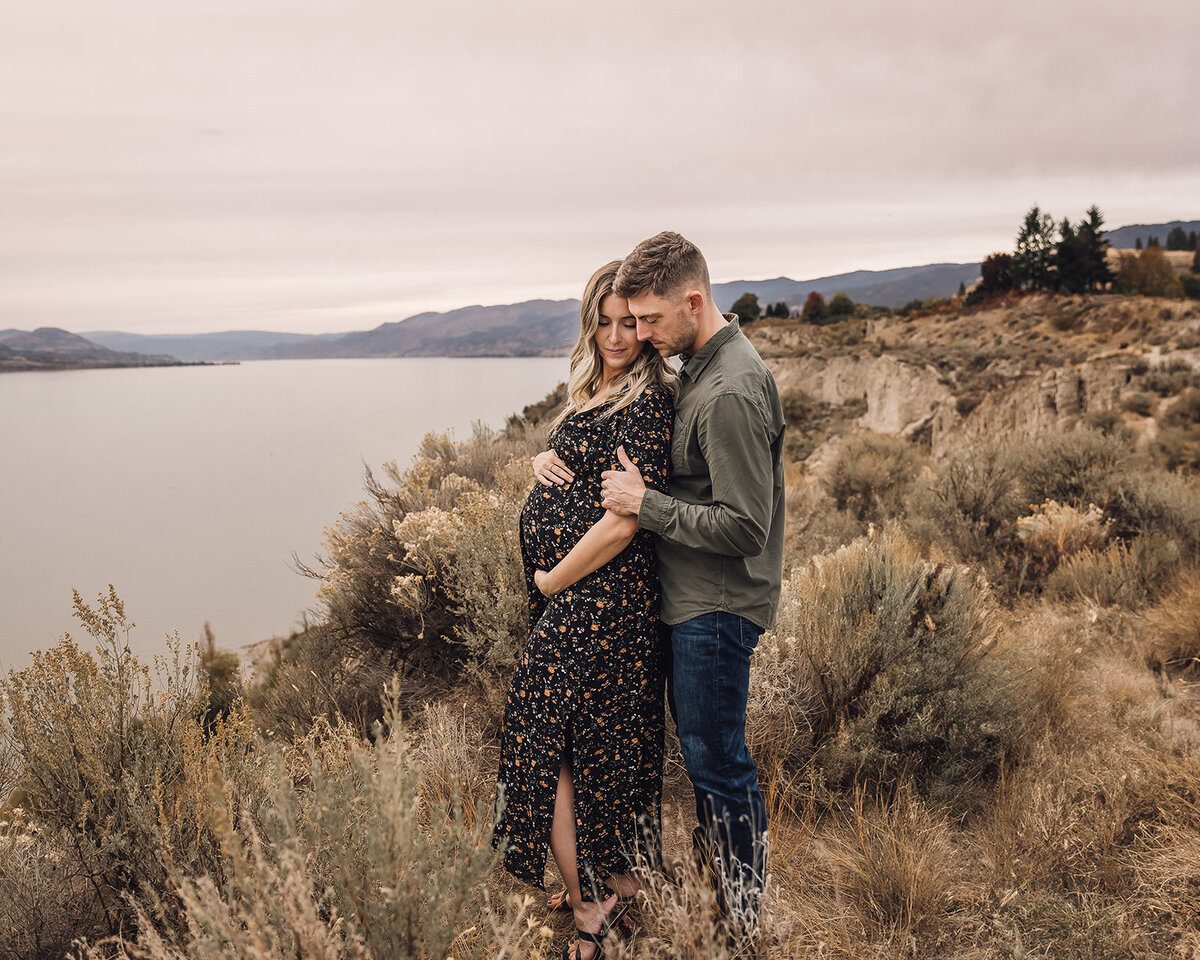 Penticton Okanagan British Columbia Maternity Photographer 14