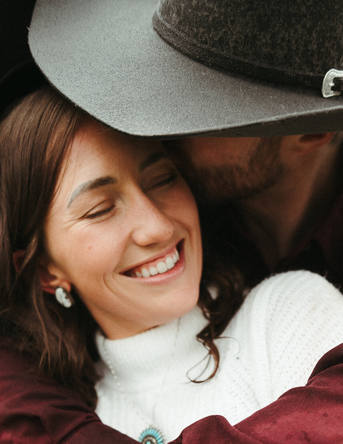 presley-gray-photo-montana-western-style-engagement-4055