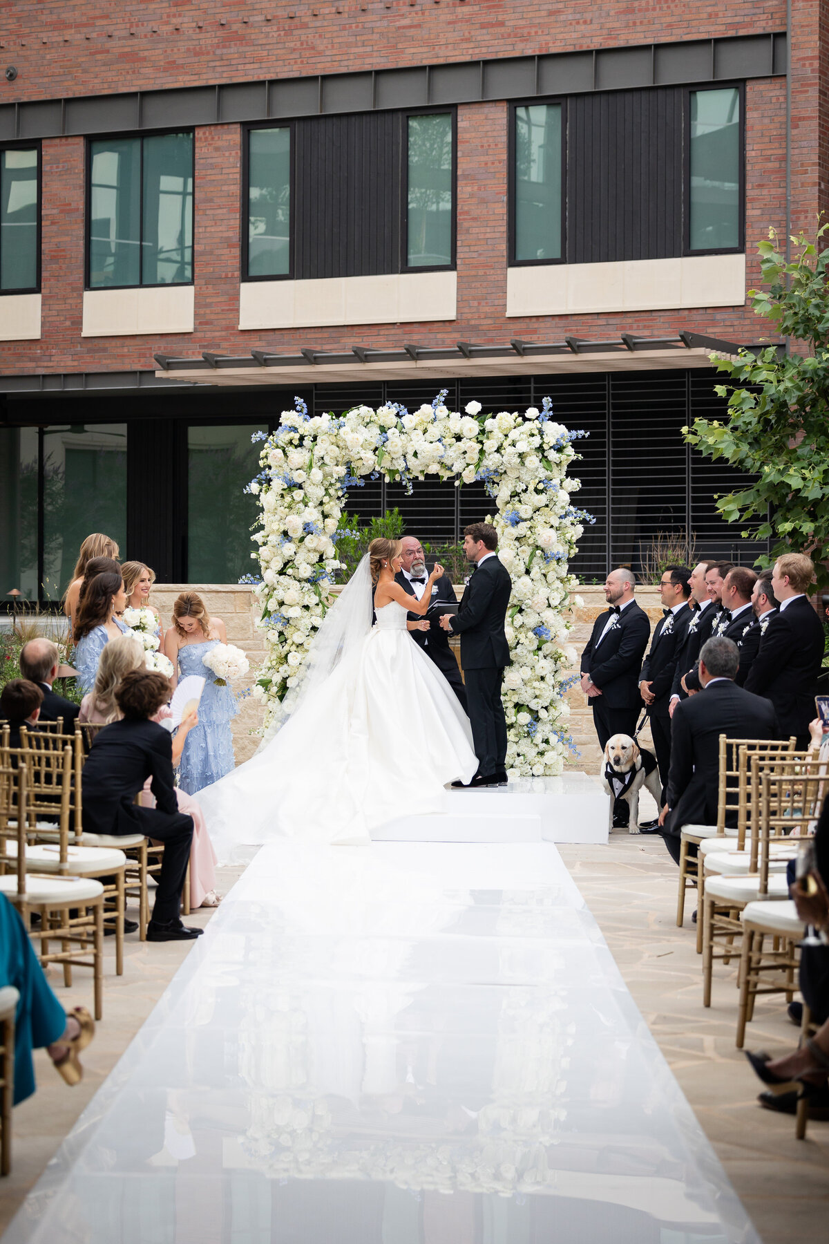 Bowie House Fort Worth Wedding Tracy Autem Paulina Brad-0102