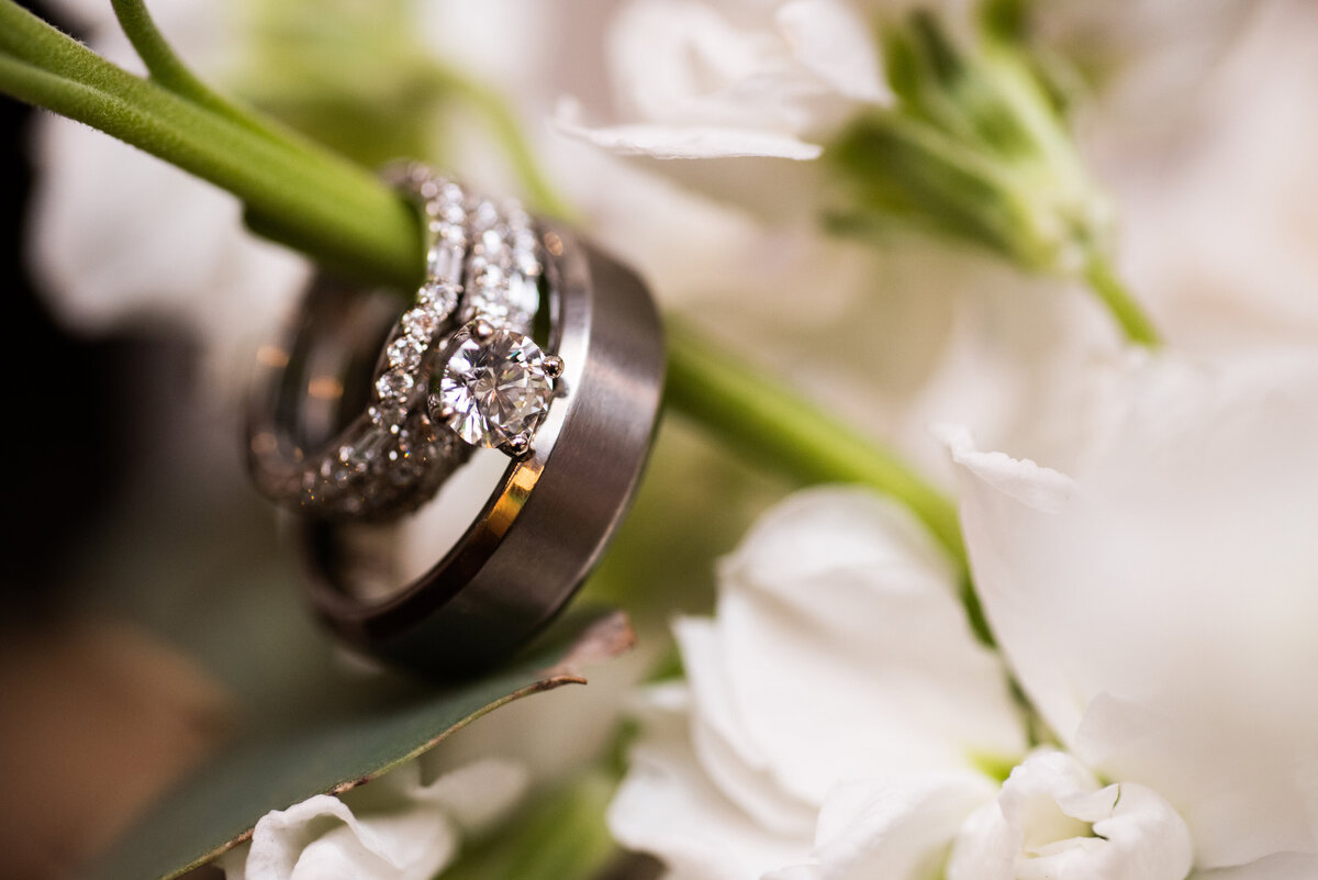 ring_shot_wedding