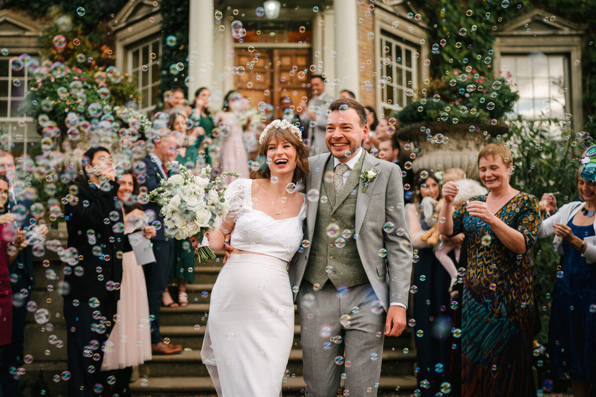 relaxed and natural yorkshire wedding photographer