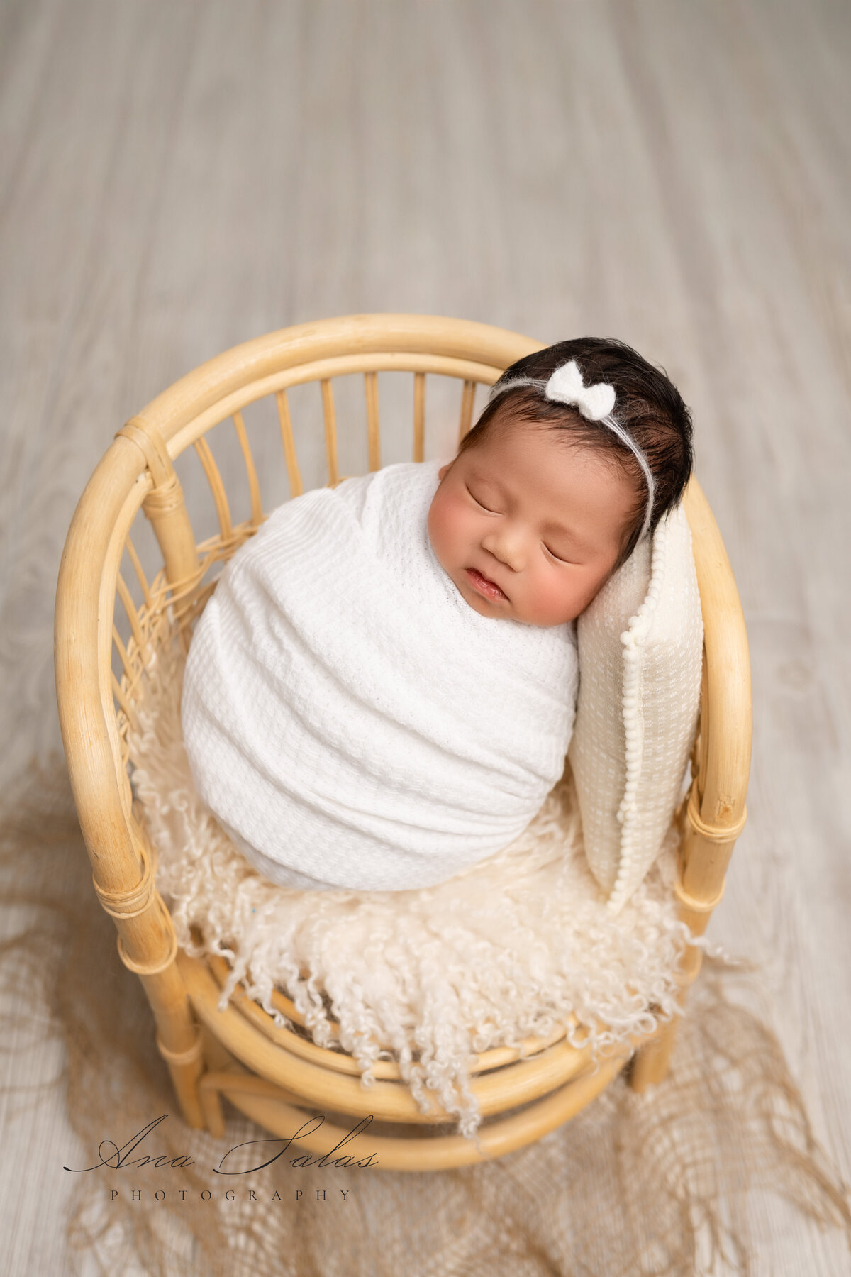Newborn-Photographer-Edmonton-89