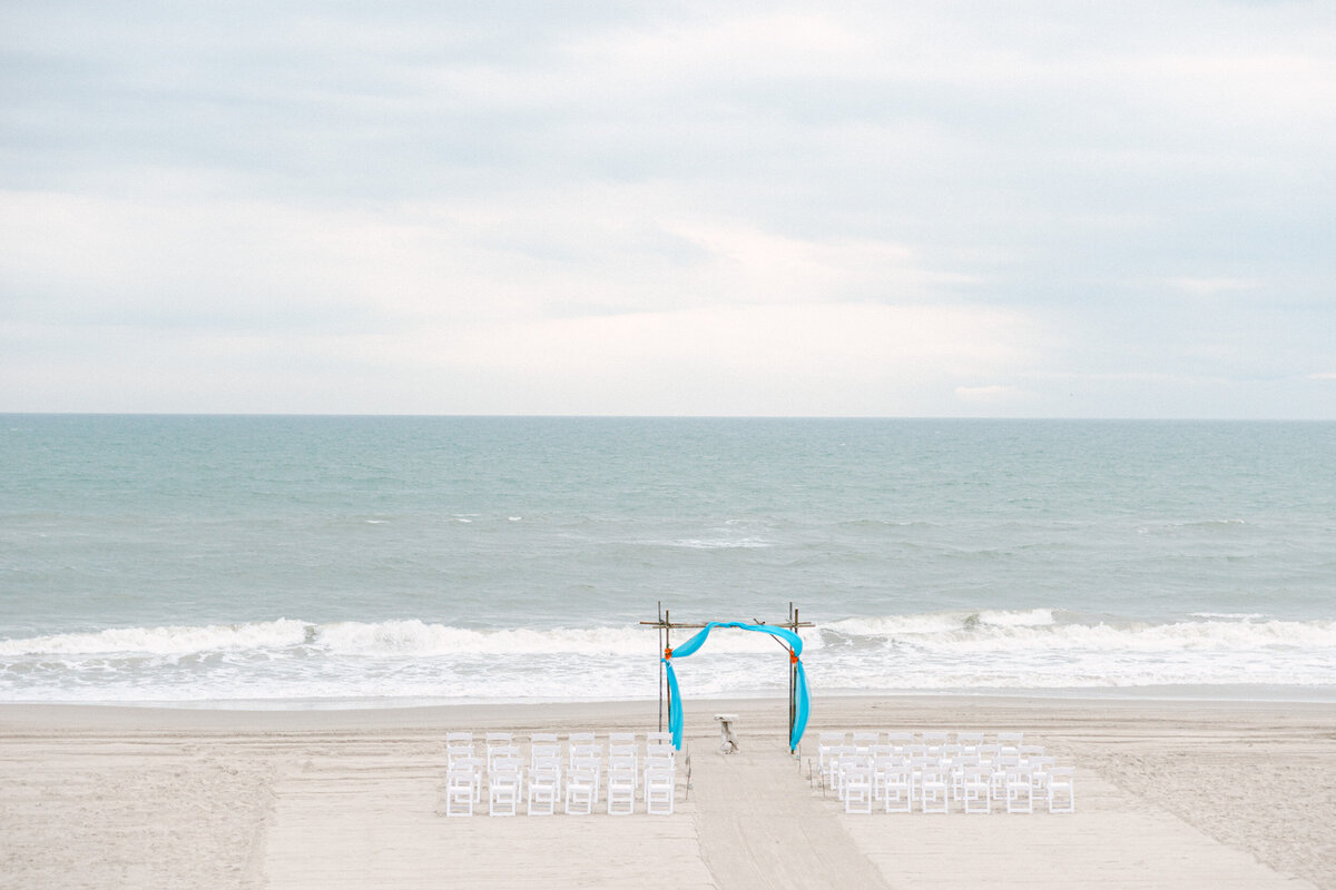 Beach-Wedding-outer-Banks61
