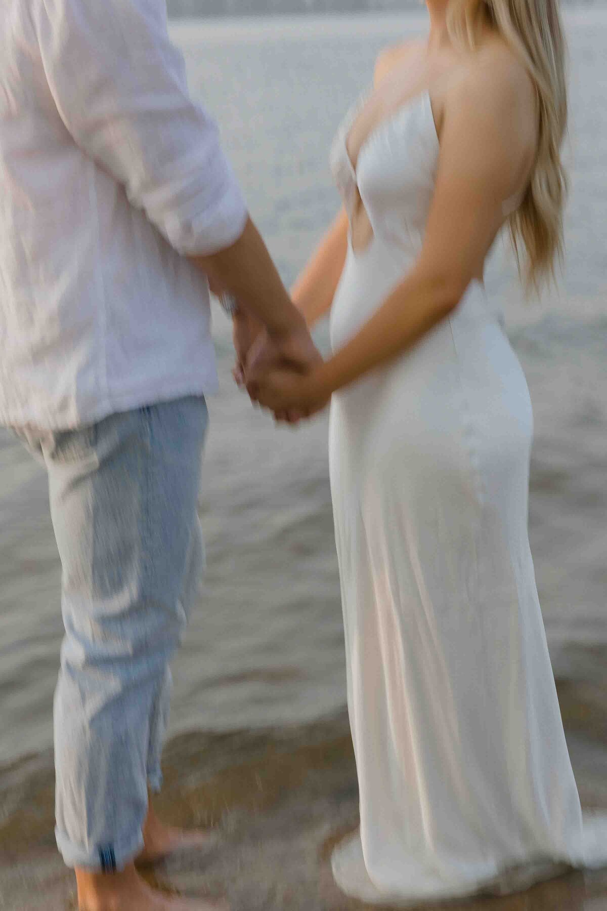 Petrie Islands Beach Engagement Photos Ottawa -  Sonia V Photography