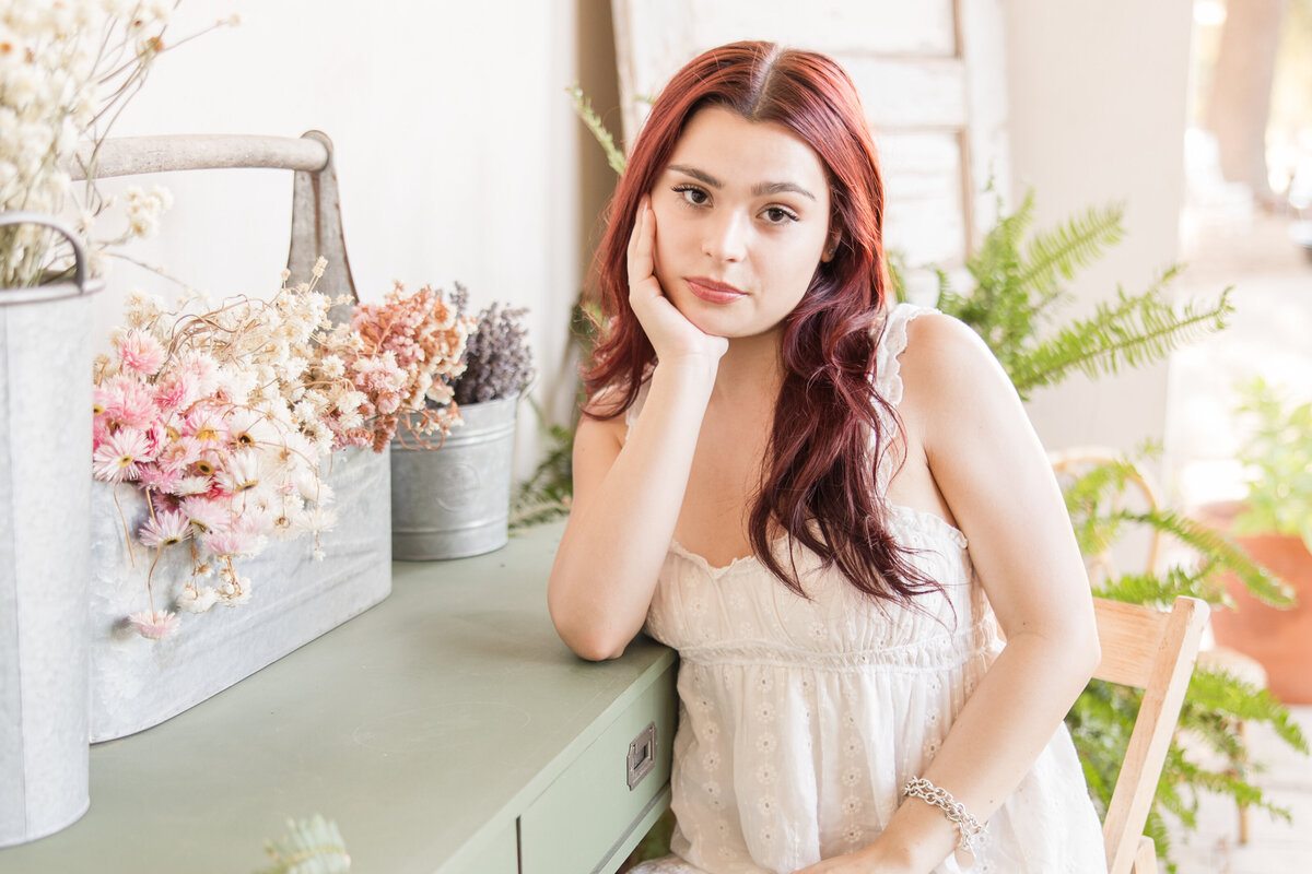 Blue-Door-Blooms-Ariana-Senior-131