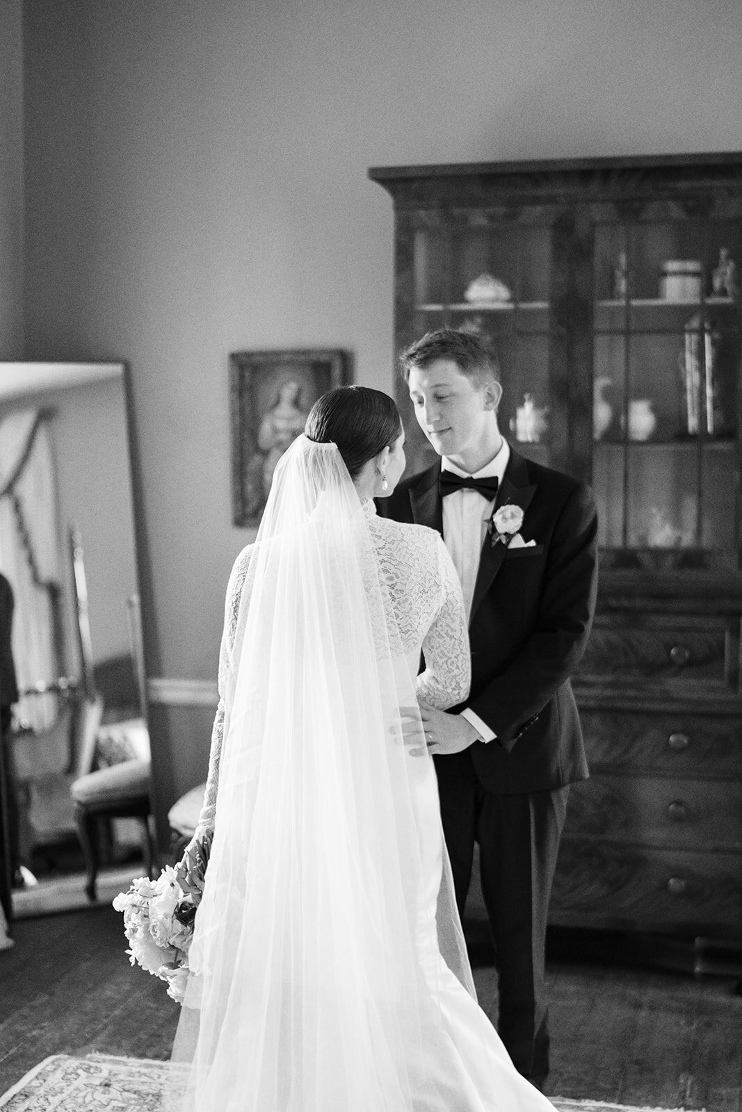 KelseyDawnPhotography-Huntsville-Alabama-Wedding-Photographer-The-Weeden-House-Solley-848