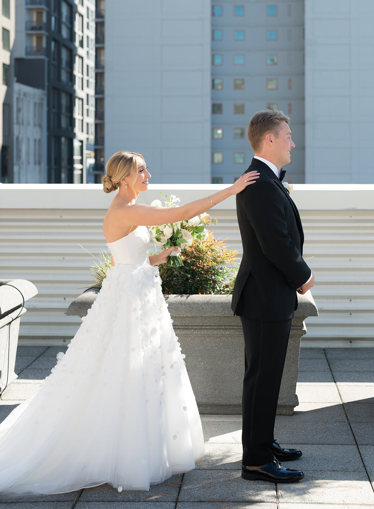 Four Seasons Hotel Seattle Wedding Phyotographer - 10
