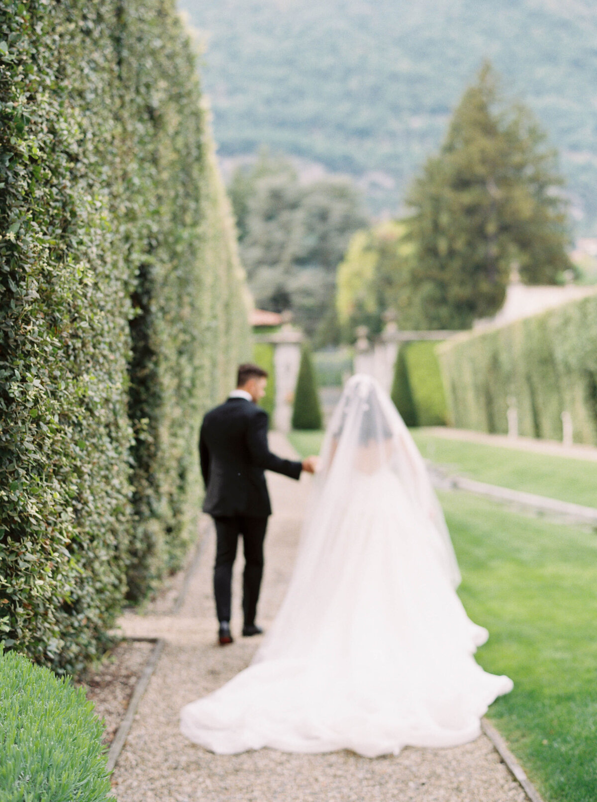 Villa Balbiano Elopement - Janna Brown Lake Como Photographer