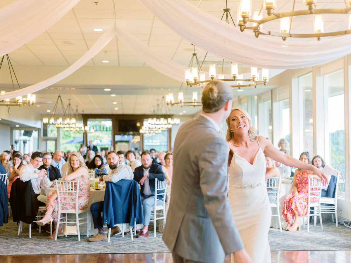 K+J_Hunt Valley Country Club_Luxury_Wedding_Photo_Clear Sky Images-108