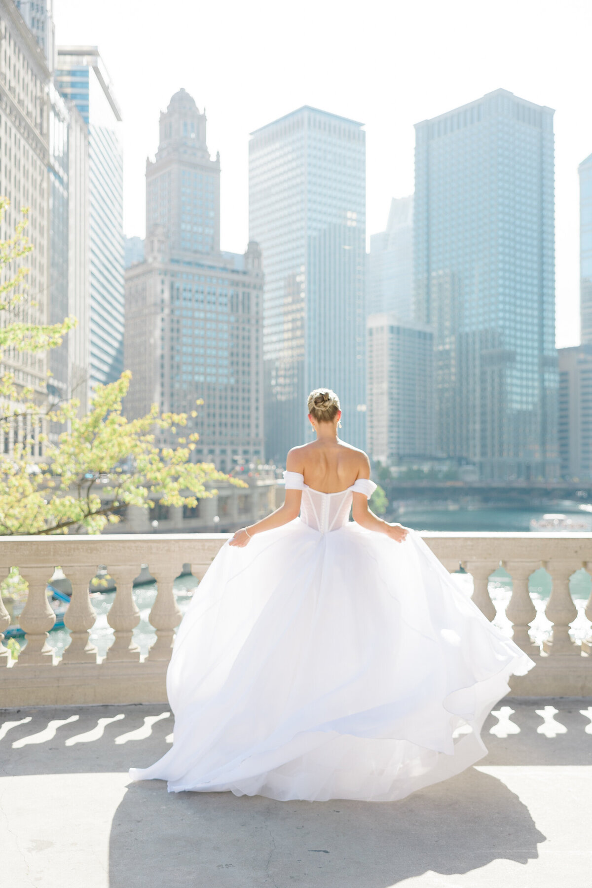Lexi Benjamin Photography_Waldorf Astoria Chicago Wedding_09.21.24-115