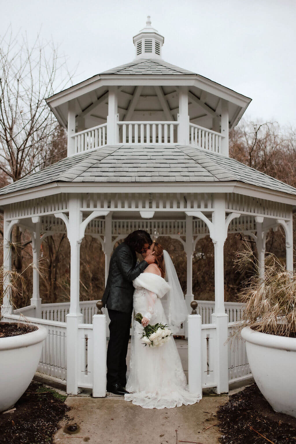 buffalo-wedding-photographer-brittany-and-nic.110