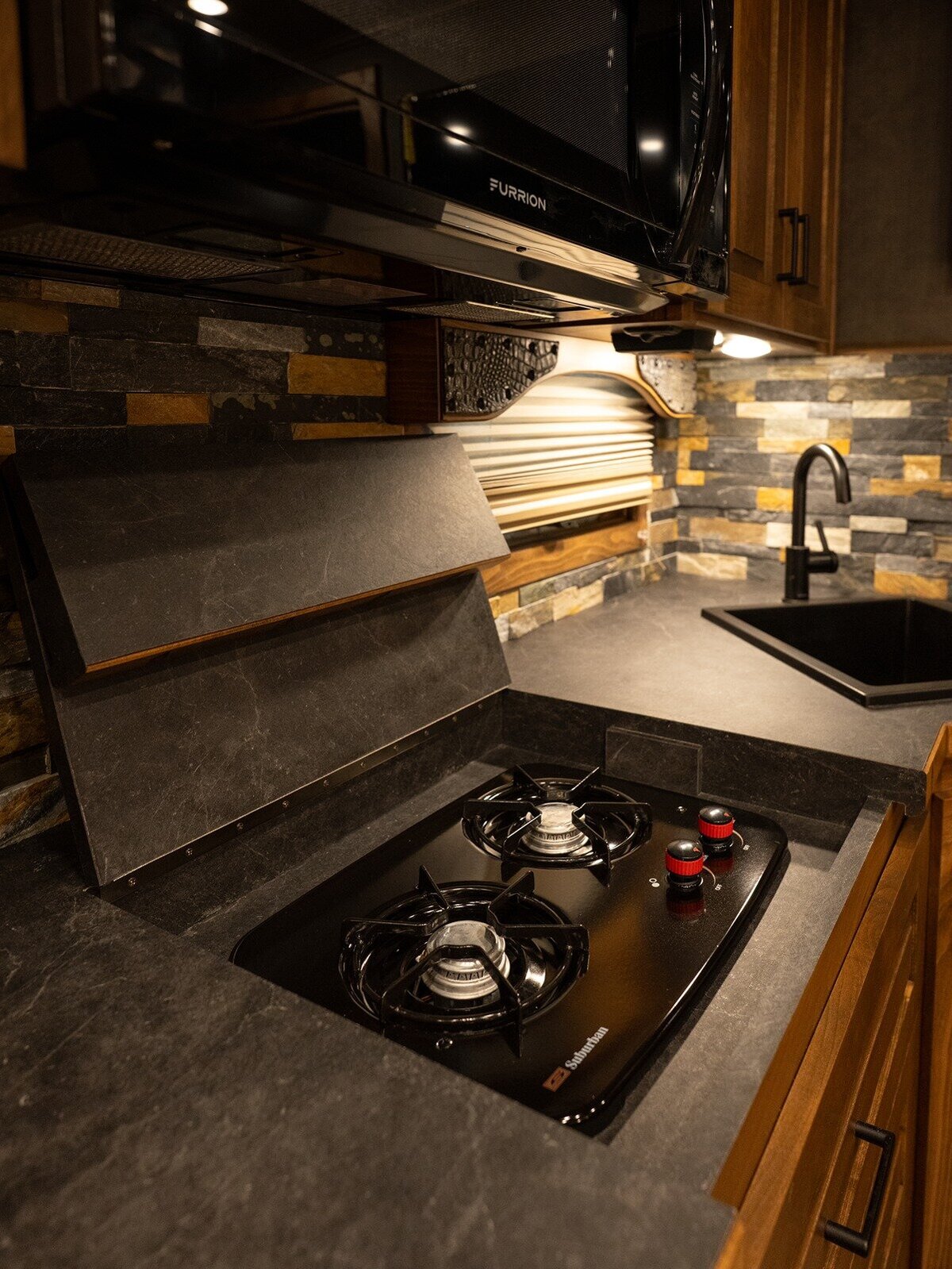 twister-trailer-interior-missouri-8