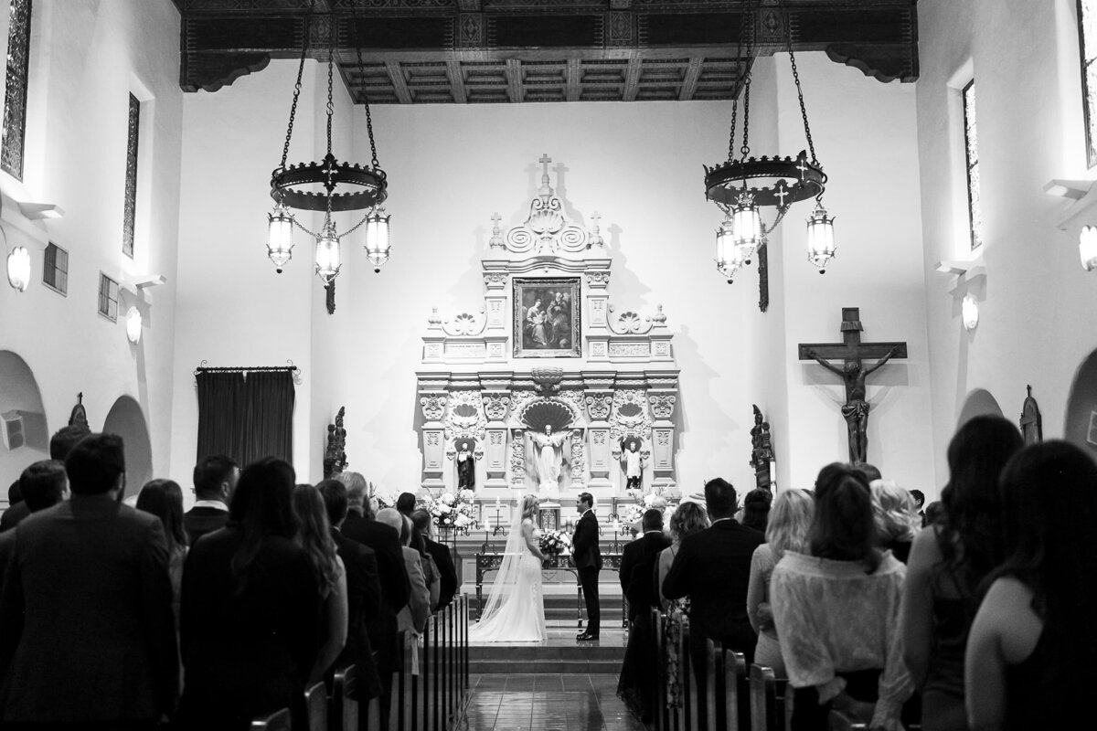 Scottsdale-Wedding-Photographer-Brophy-Chapel-Bride-Groom-Ceremony-1364