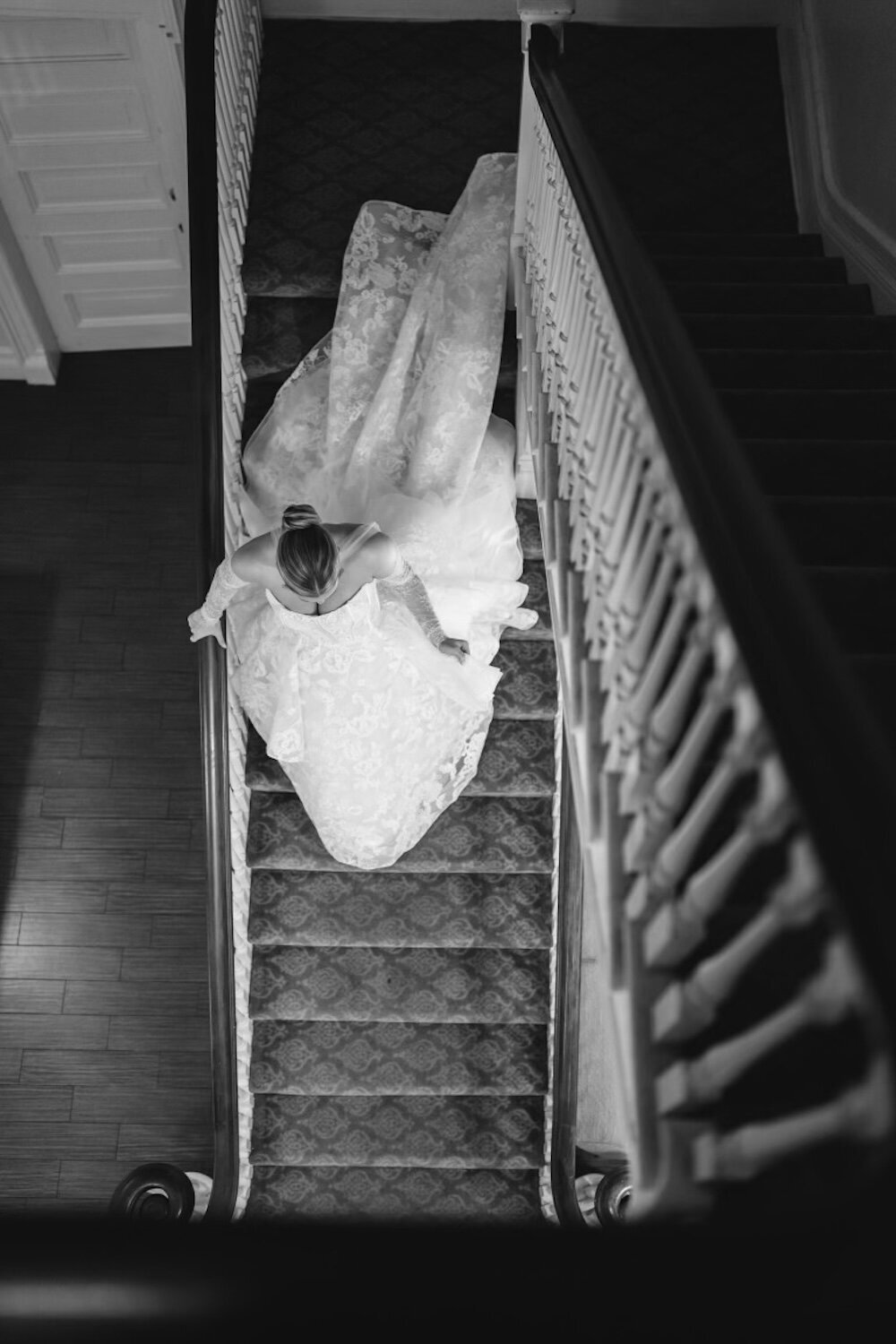 Wedding-photos-at-bourne-mansion-ny