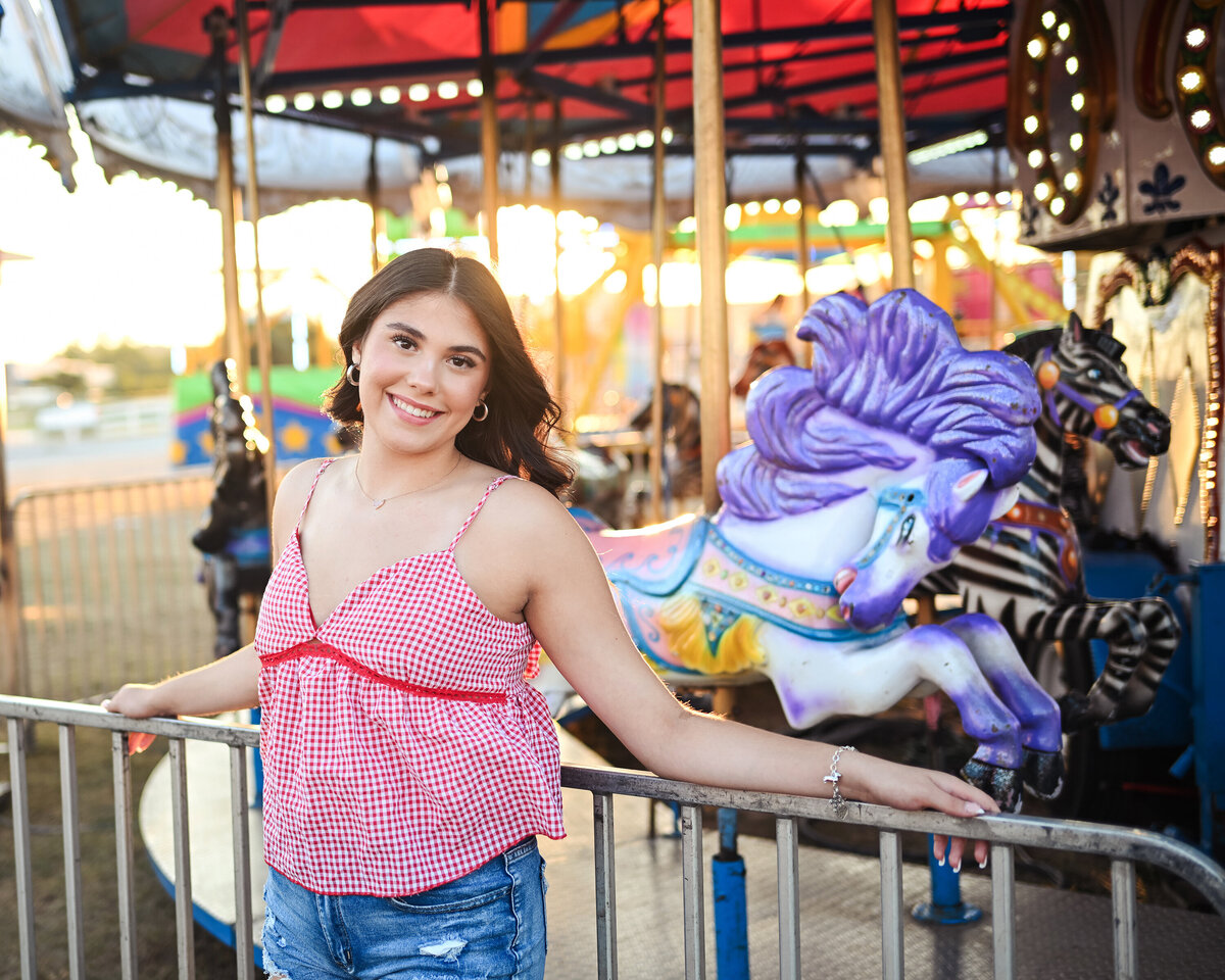 smallres_kaylee-mineralwells-carnival-portraits-0169