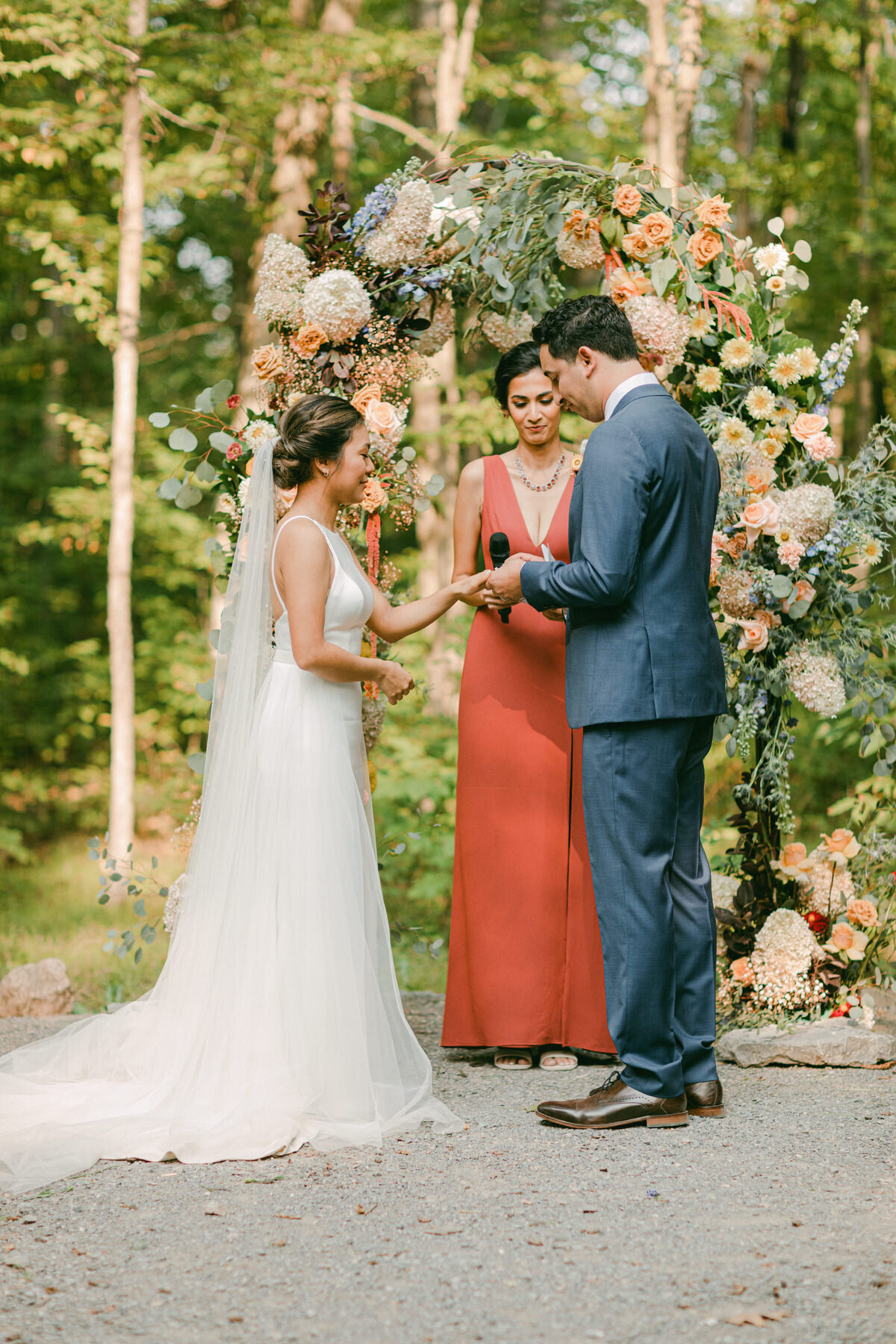 toronto-wedding-photographer-compass-rose-suites-christine-lim-036