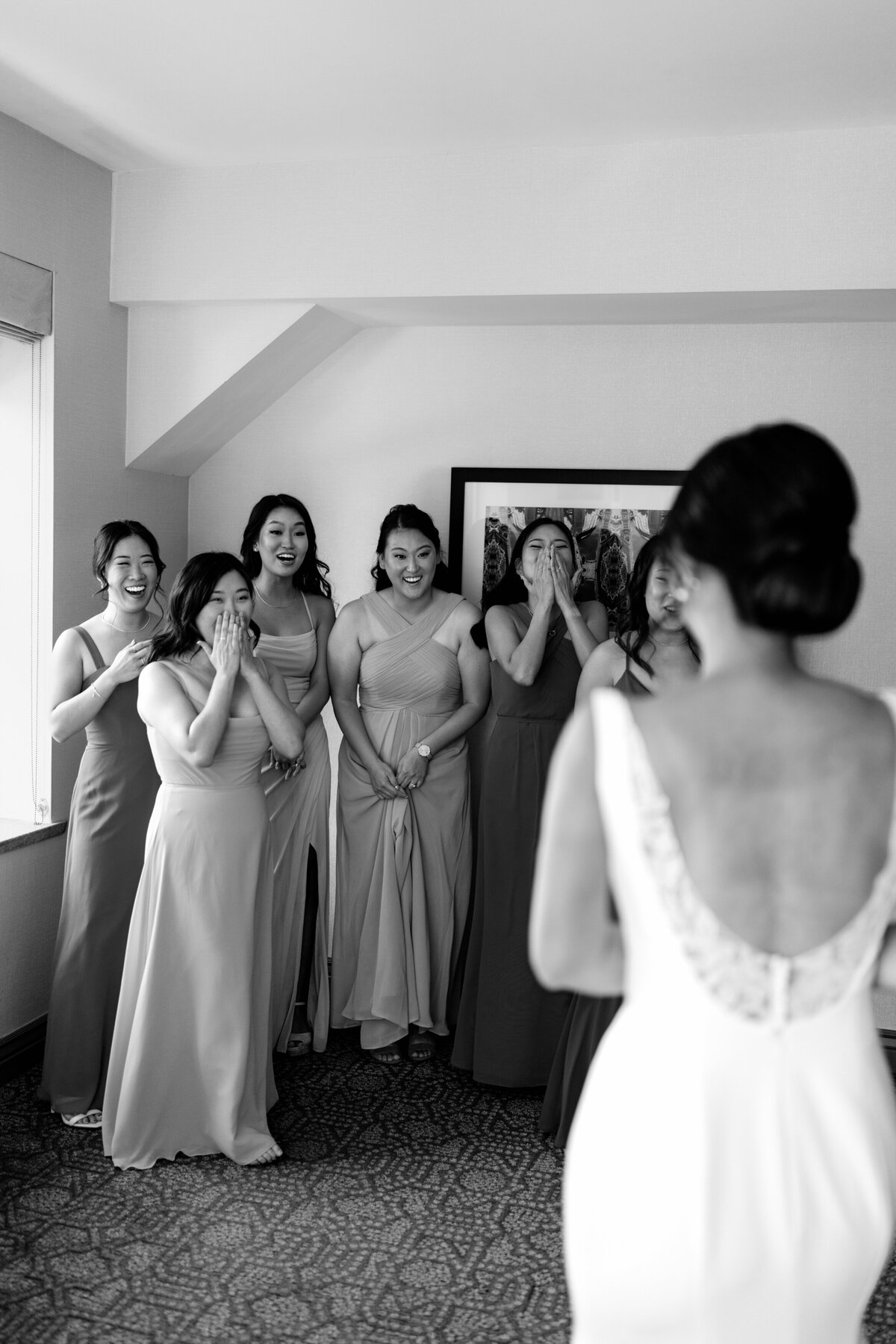 Aspen-Avenue-Chicago-Wedding-Photographer-Ivy-Room-Korean-Elegant-Modern-Romantic-Timeless-Jenny-Yoo-Elegant-Event-Lighting-City-True-To-Color-Vibrant-FAV-42