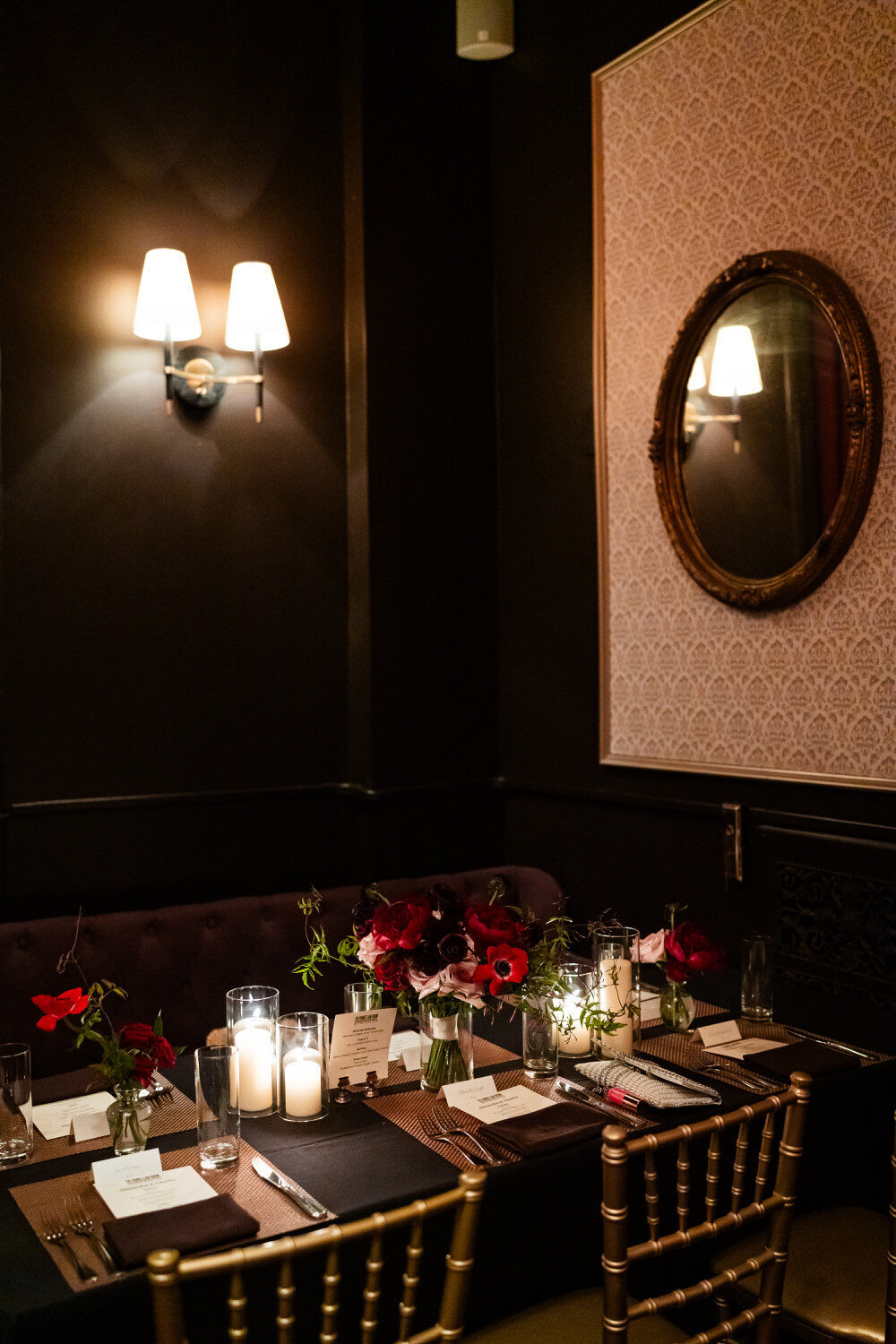 elopement-reception-intimate-dinner-tablescape
