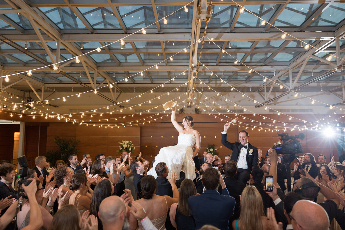 Kimmel Center Wedding_Susan Hennessey Photography_83