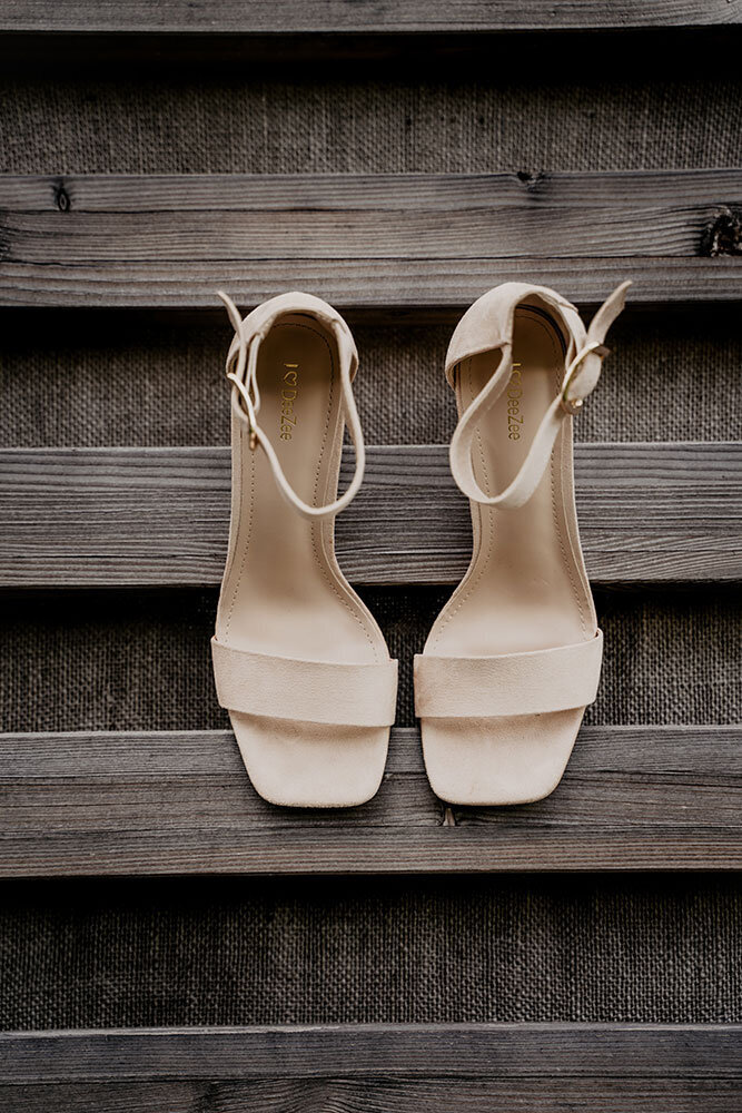 victoria-priessnitz-UR-0lB0sDTA-unsplash