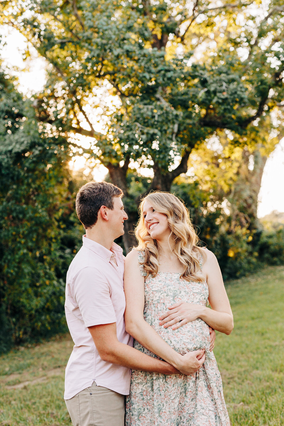 couple during a maternity photography session