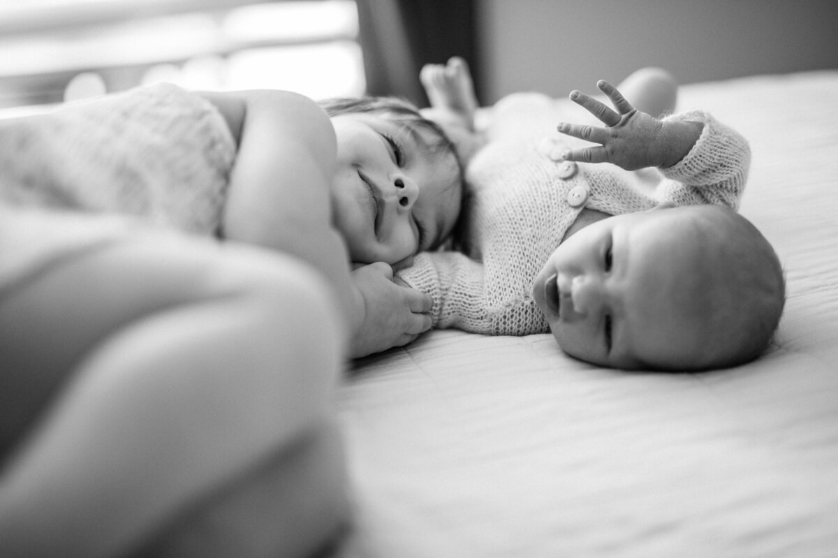 cute sisters photo inspiration  toddler newborn