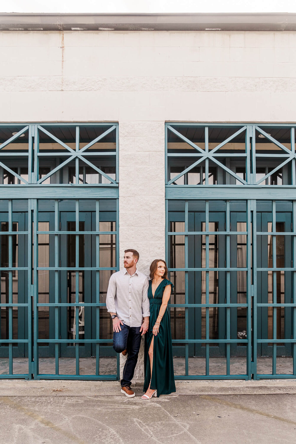 Downtown-Fairhope-Alabama-Engagement-Dana-Stuart-Portrait