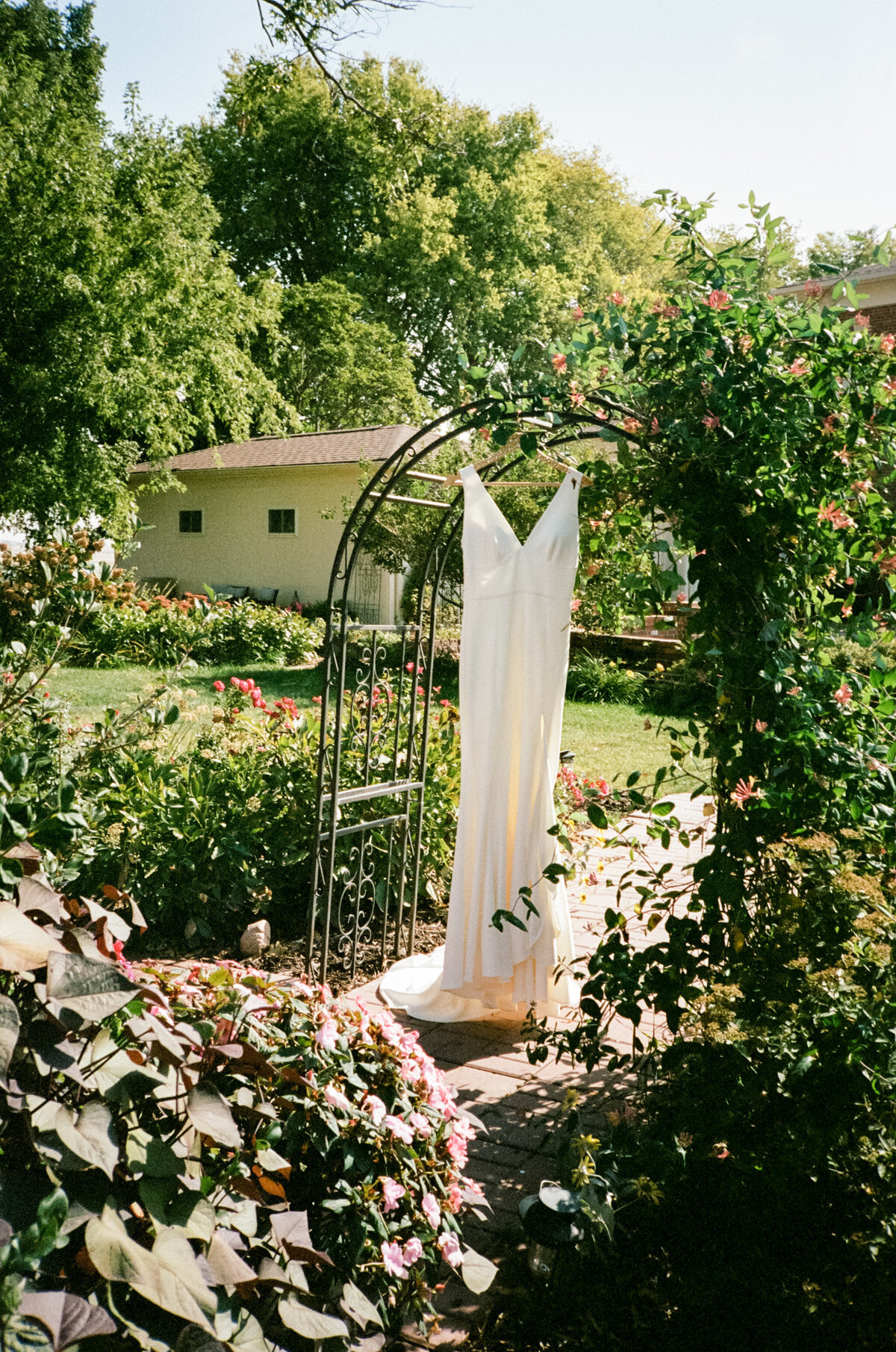 Wedding dress photo