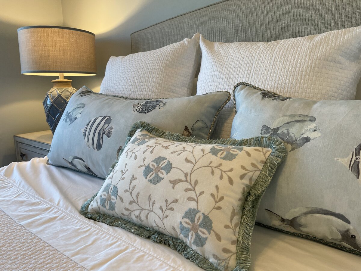 Bedeckers Fine Art & Interiors - Kristine Gregory (4)
