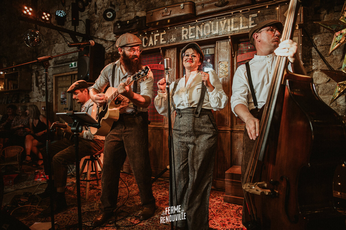 ferme-de-renouville-concert-grange