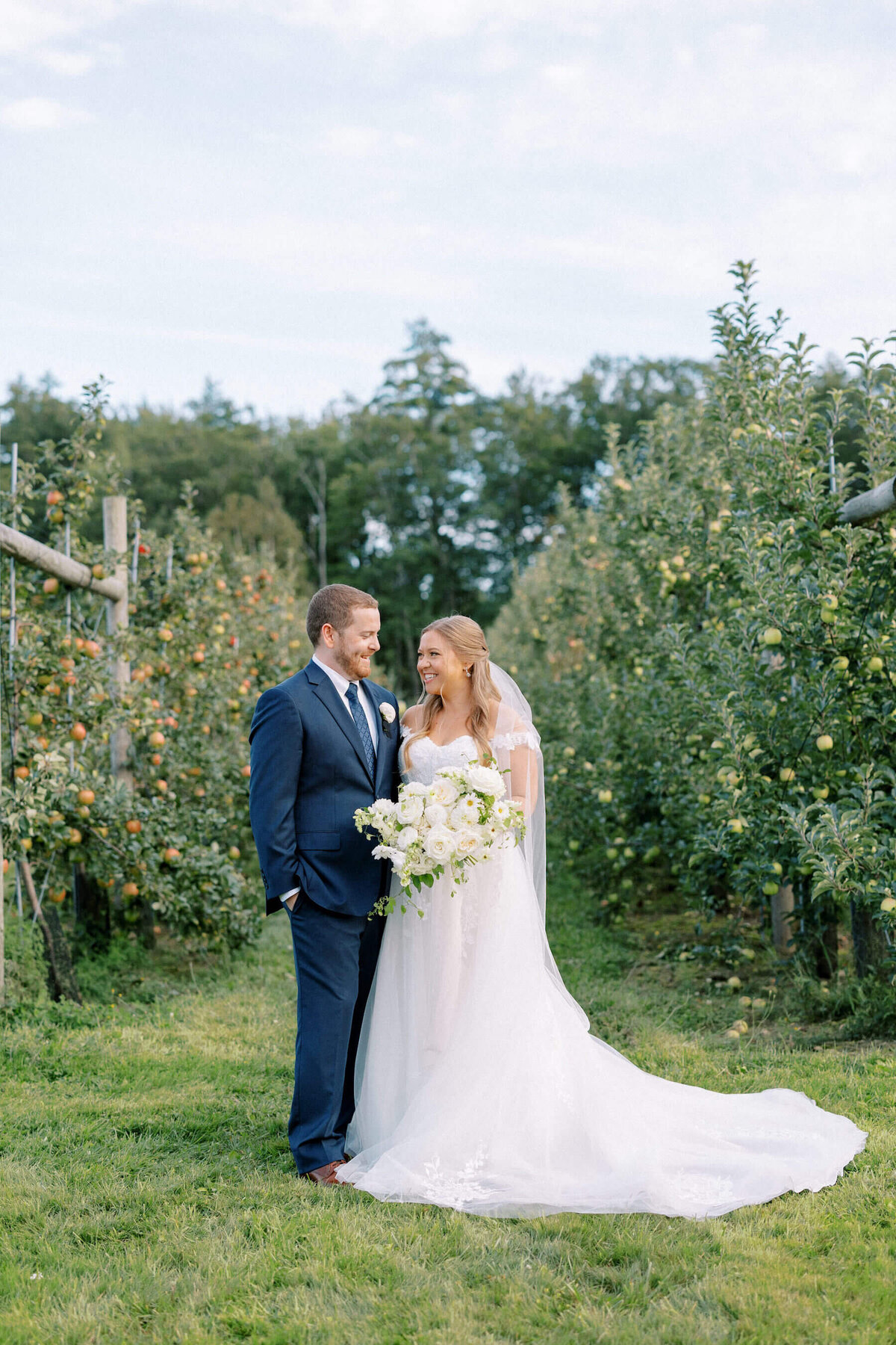 greenery-mckenzies-farm-wedding-florals-26