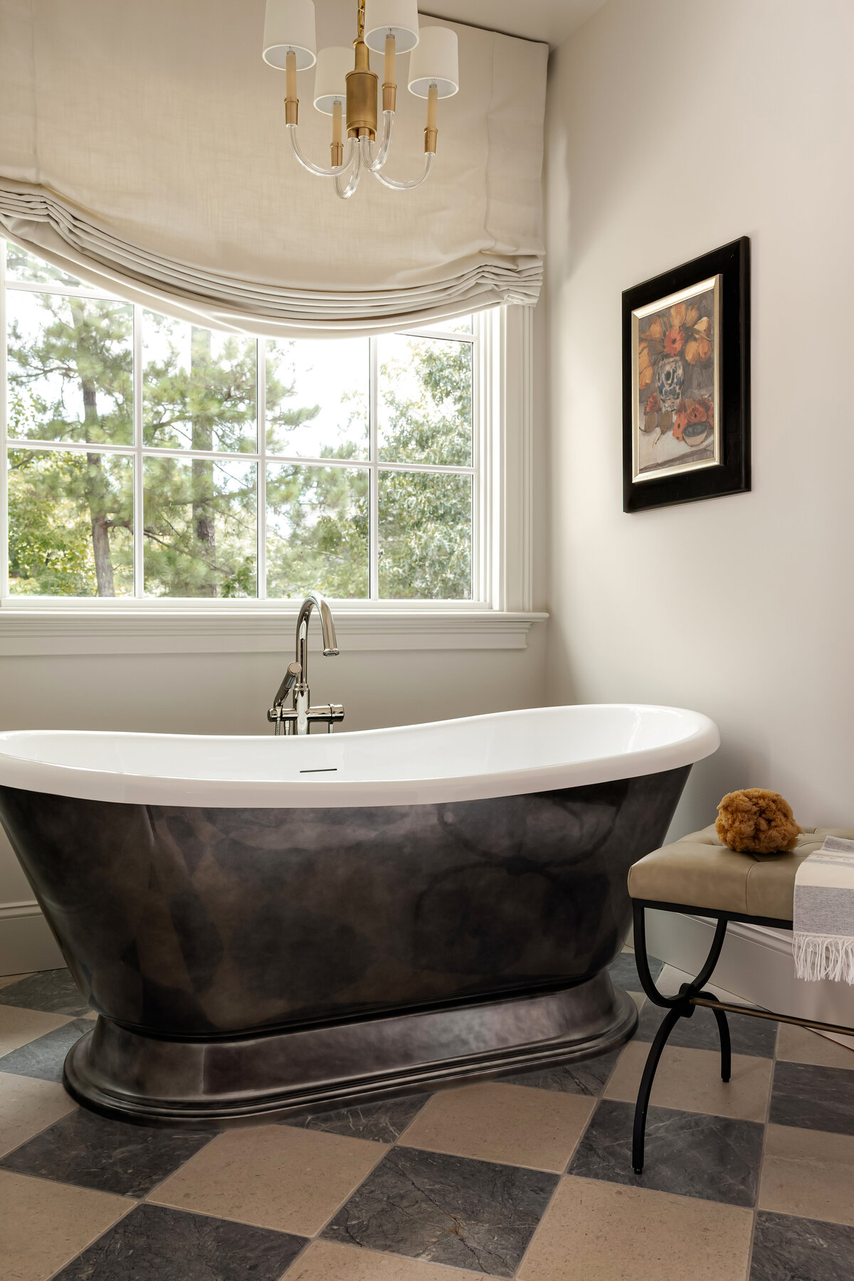 OnDelanceyPlace_photobyAbigailJackson_Primary Bathroom Tub