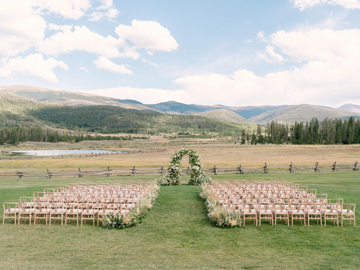 Devils-Thumb-Ranch-Wedding-Photographer-0054