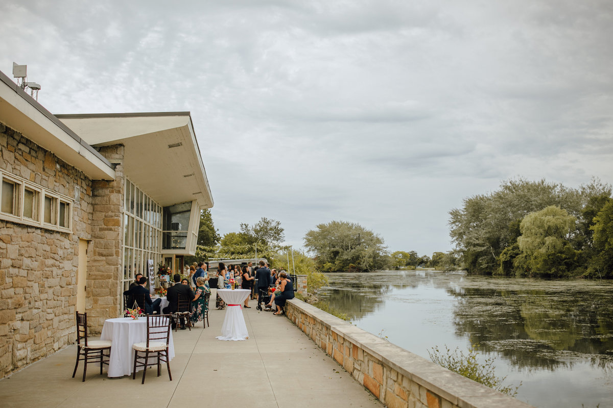 2019-8-Jessica-Bob-Cocktail-Hour-Detroit-Wedding-Michigan-Wedding-Photographer-19