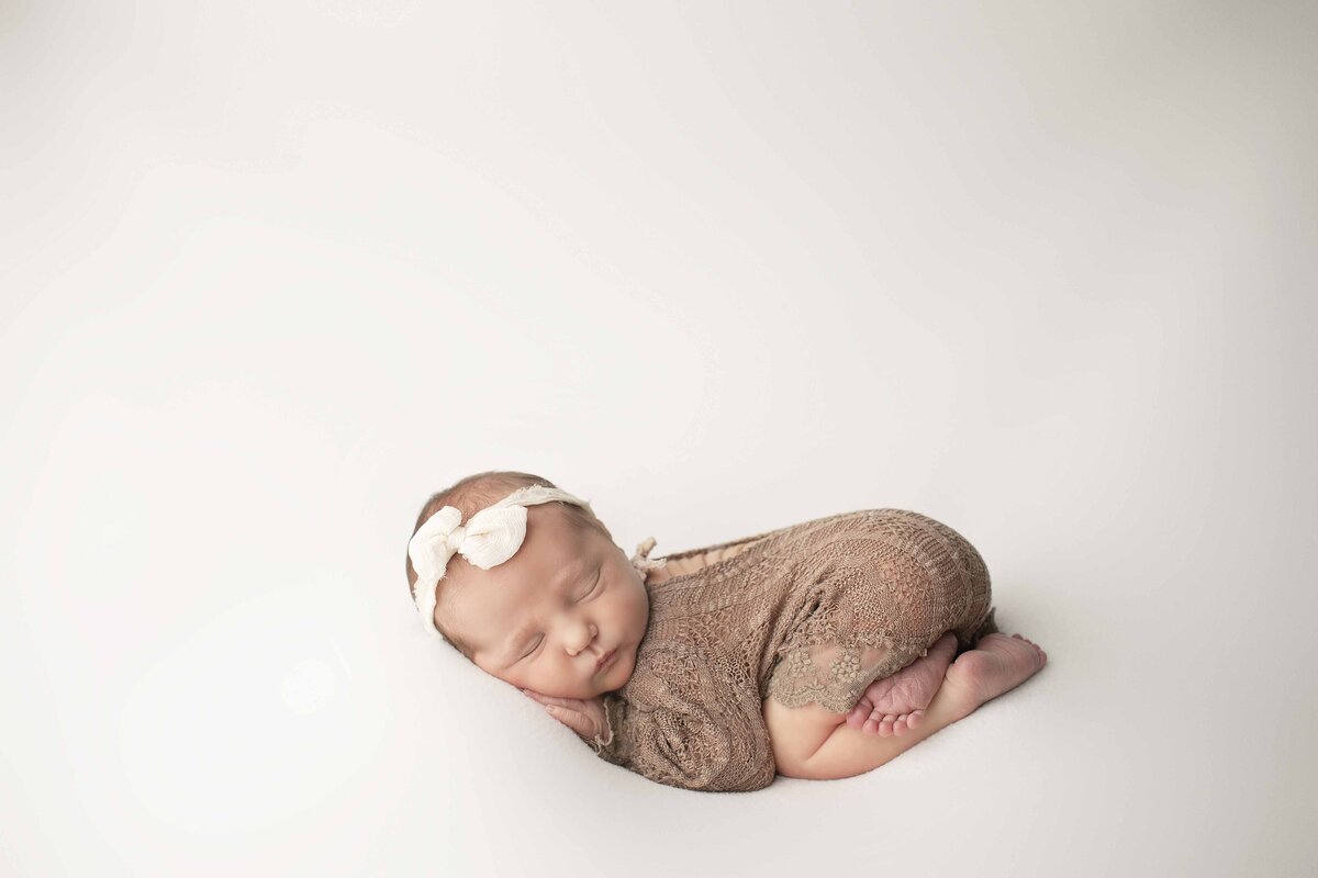 Fort Worth Newborn Girl-1V5A9710