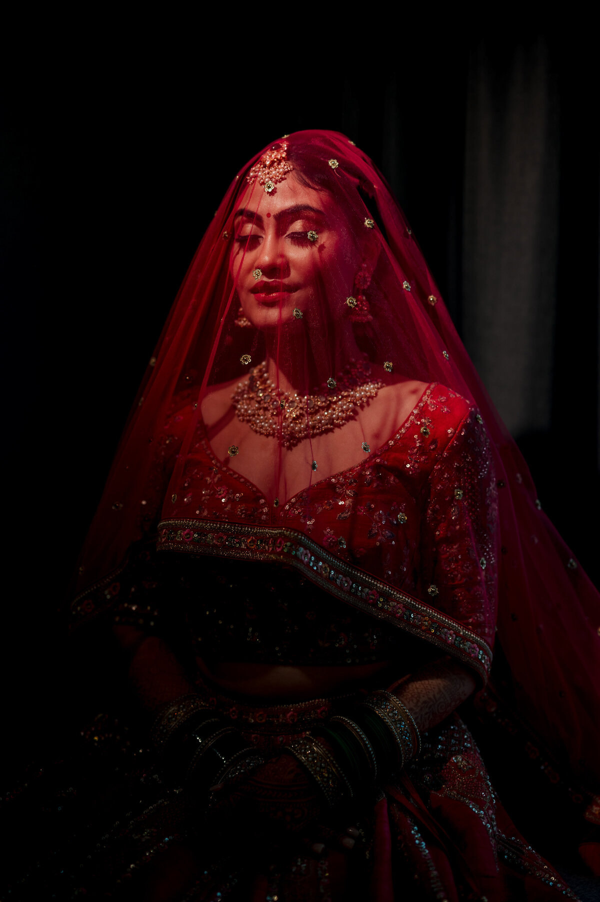 Ishan Fotografi is a premiere wedding photography studio celebrating authentic Indian wedding traditions.